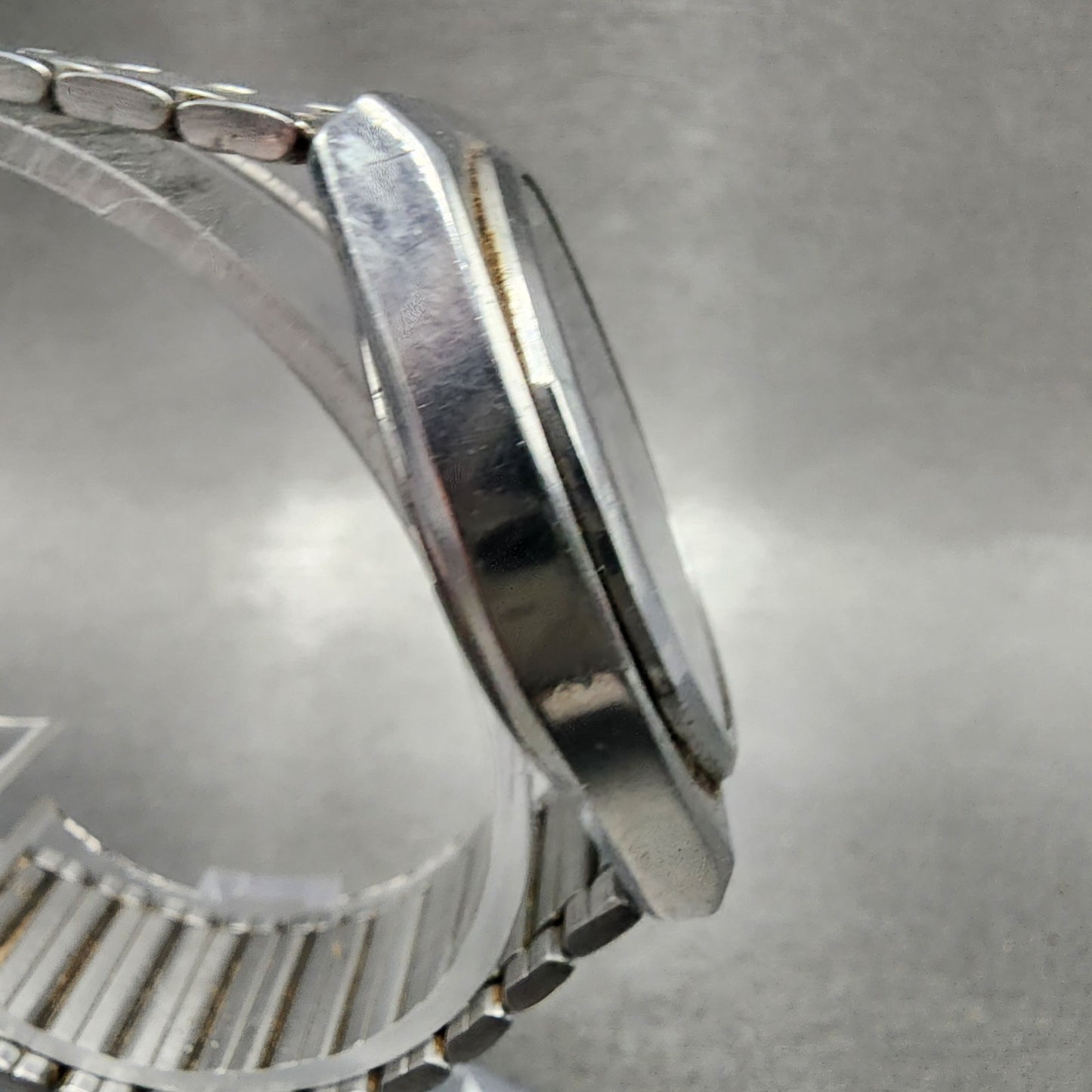 Seiko Silver Wave Watch Men 35mm Black Dial Silver Tone Daydate 64337000 PARTS4