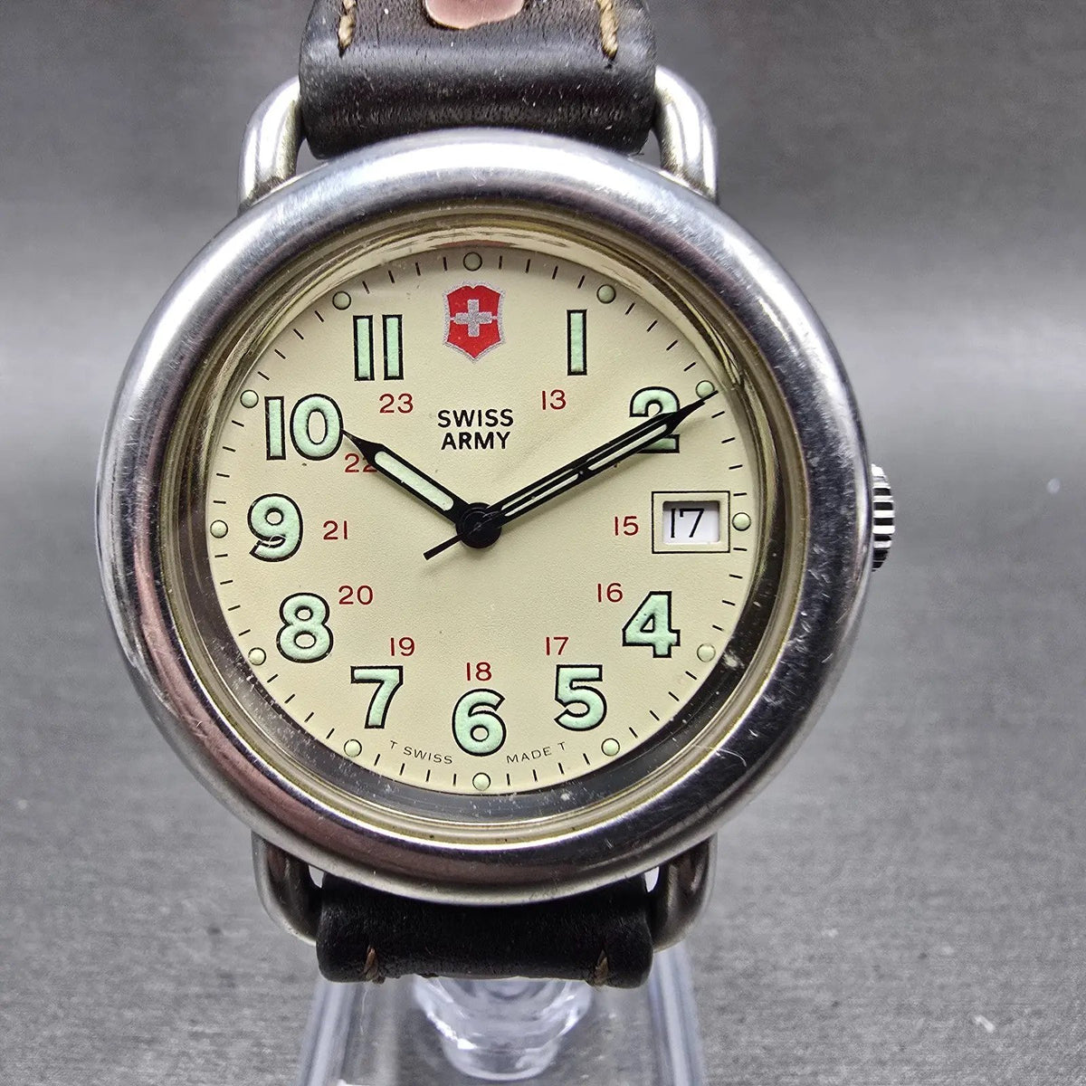 Victorinox Swiss Army Cavalry Watch Men 37mm Cream Dial Silver Tone Date PART LP0