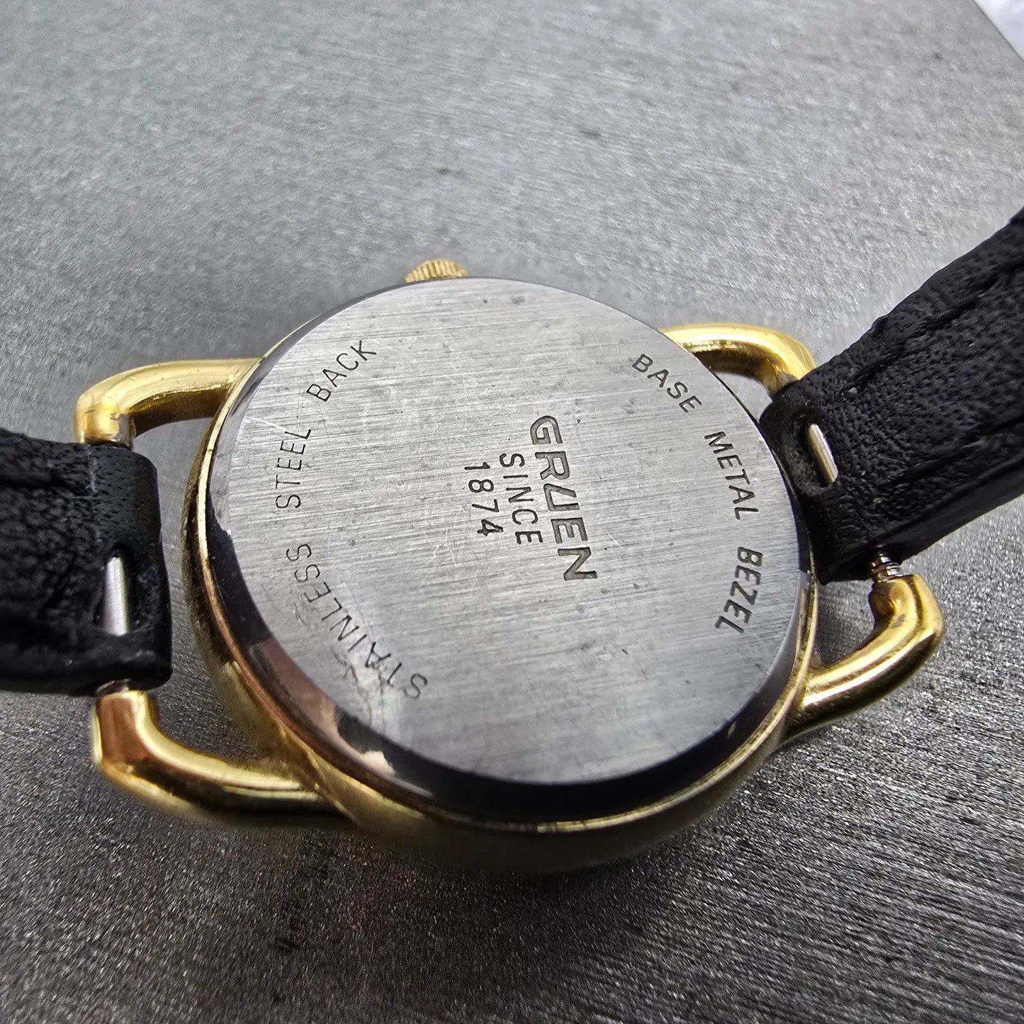 Gruen Watch Women 23mm White Dial Gold Tone Small Seconds Round New Battery10