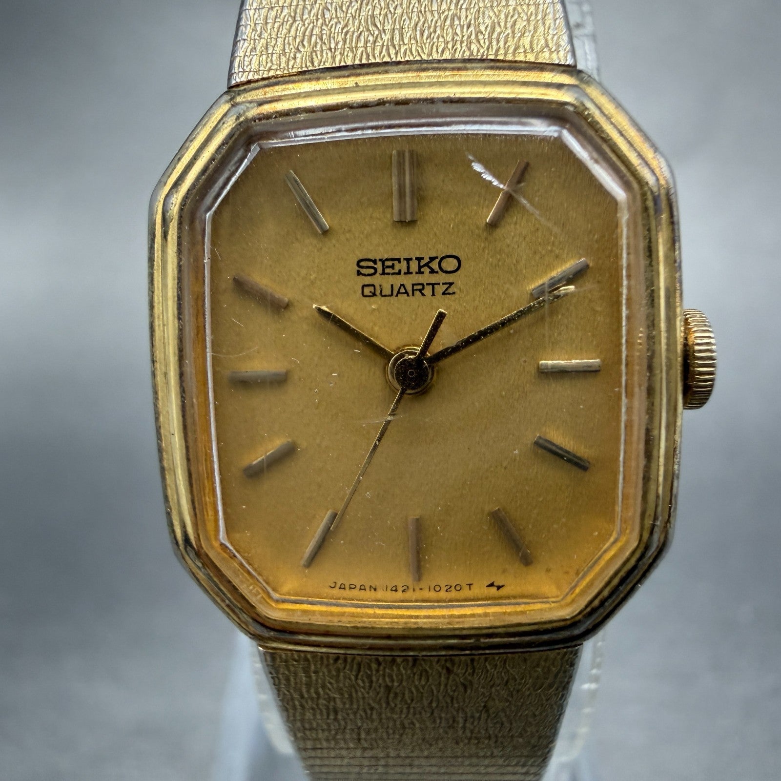 Seiko Watch Women 20mm Champagne Dial Gold Tone Octagon 1421-5619 New Battery1