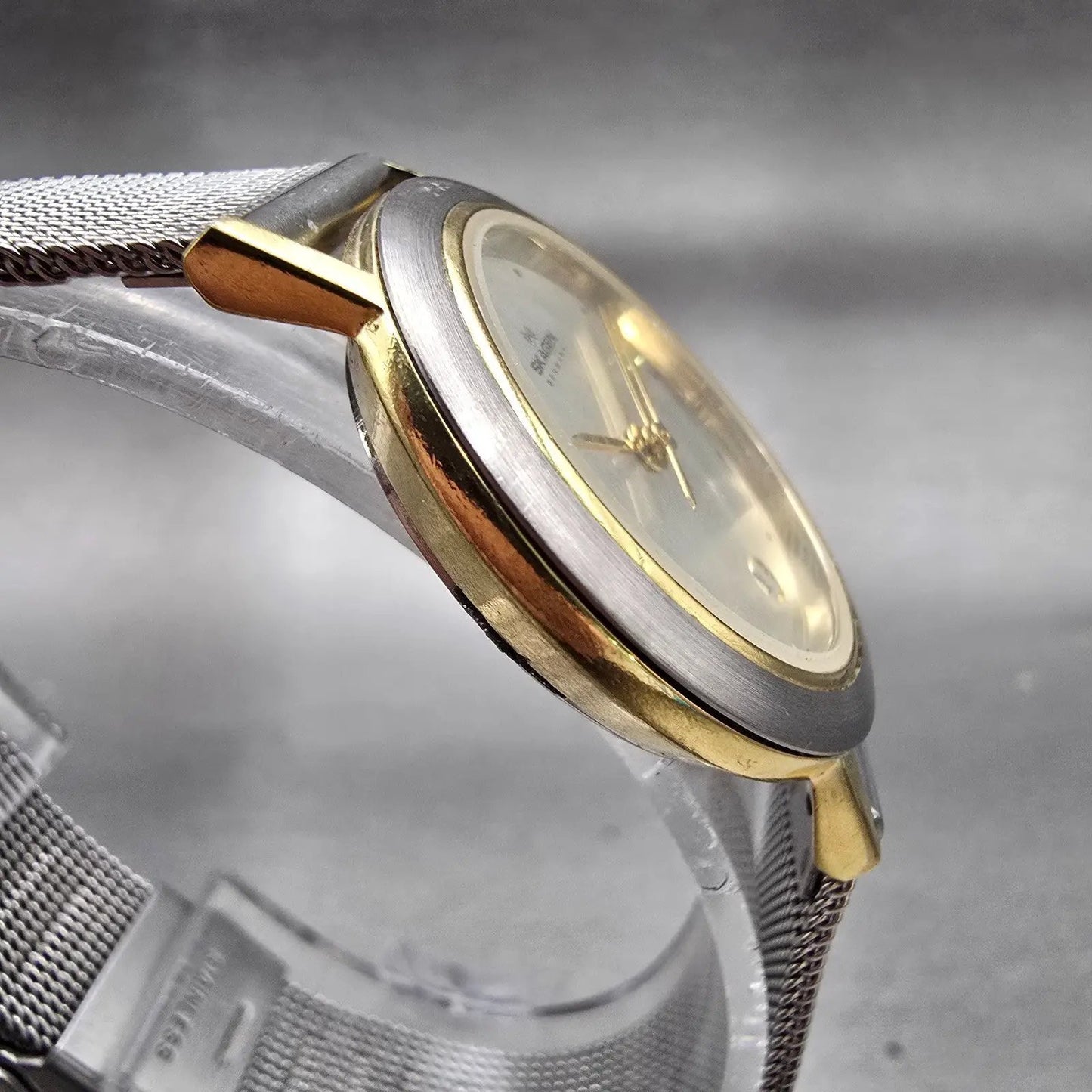 Skagen Denmark Watch Women 28mm Silver Dial Two Tone Date Round 16SGS New Batt3