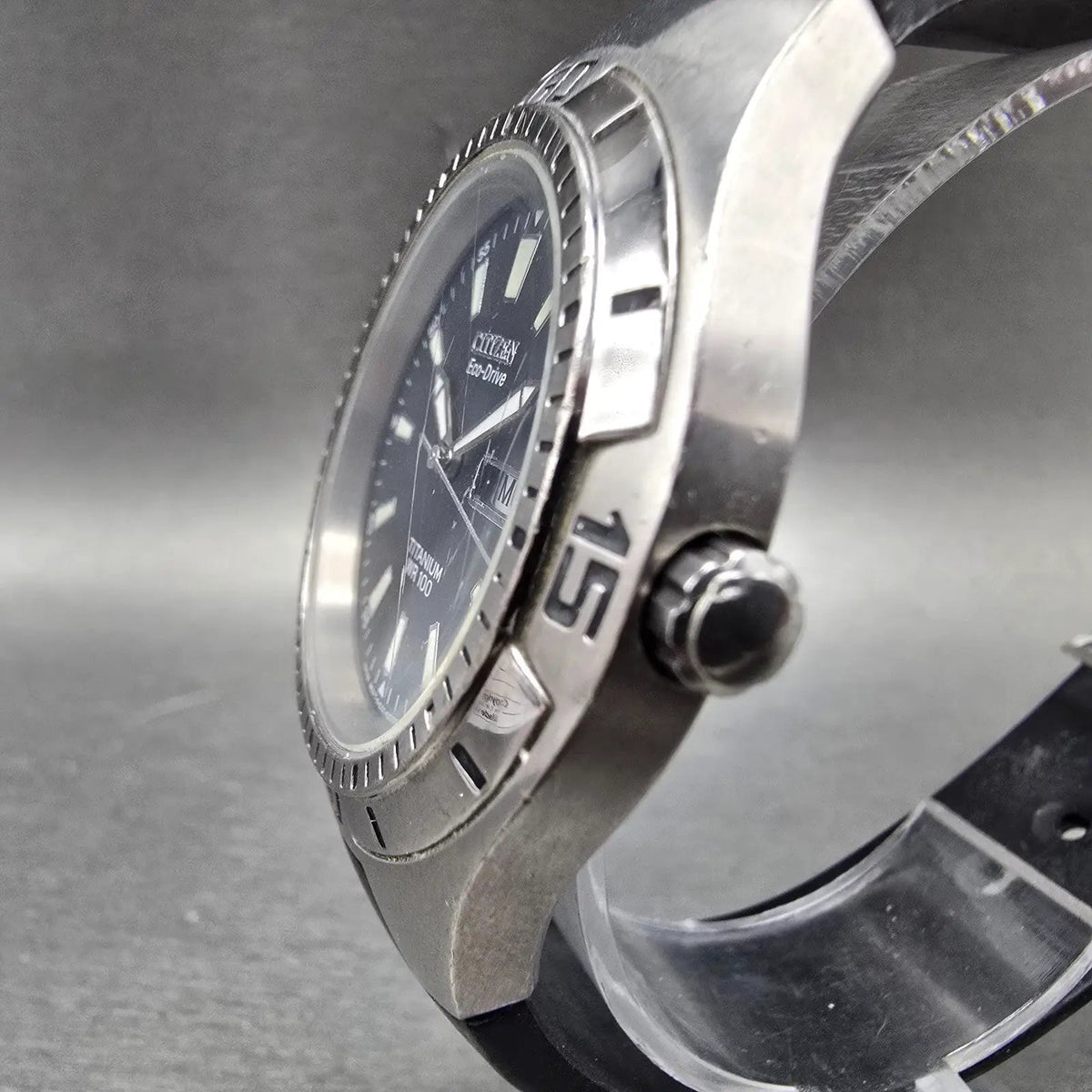 Citizen Eco-Drive Watch Men 40mm Black Dial titanium Daydate E101-K004438 Runs2