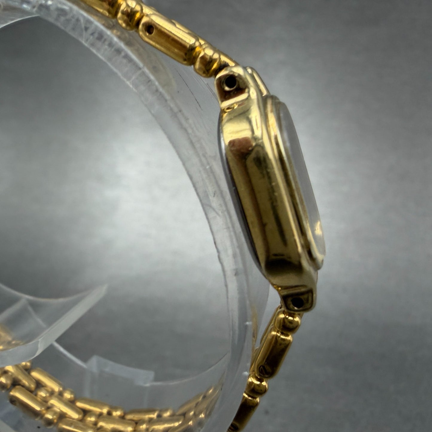 Seiko Watch Women 13mm Black Dial Gold Tone Oval 1e20-6039 New Battery Vinatge3