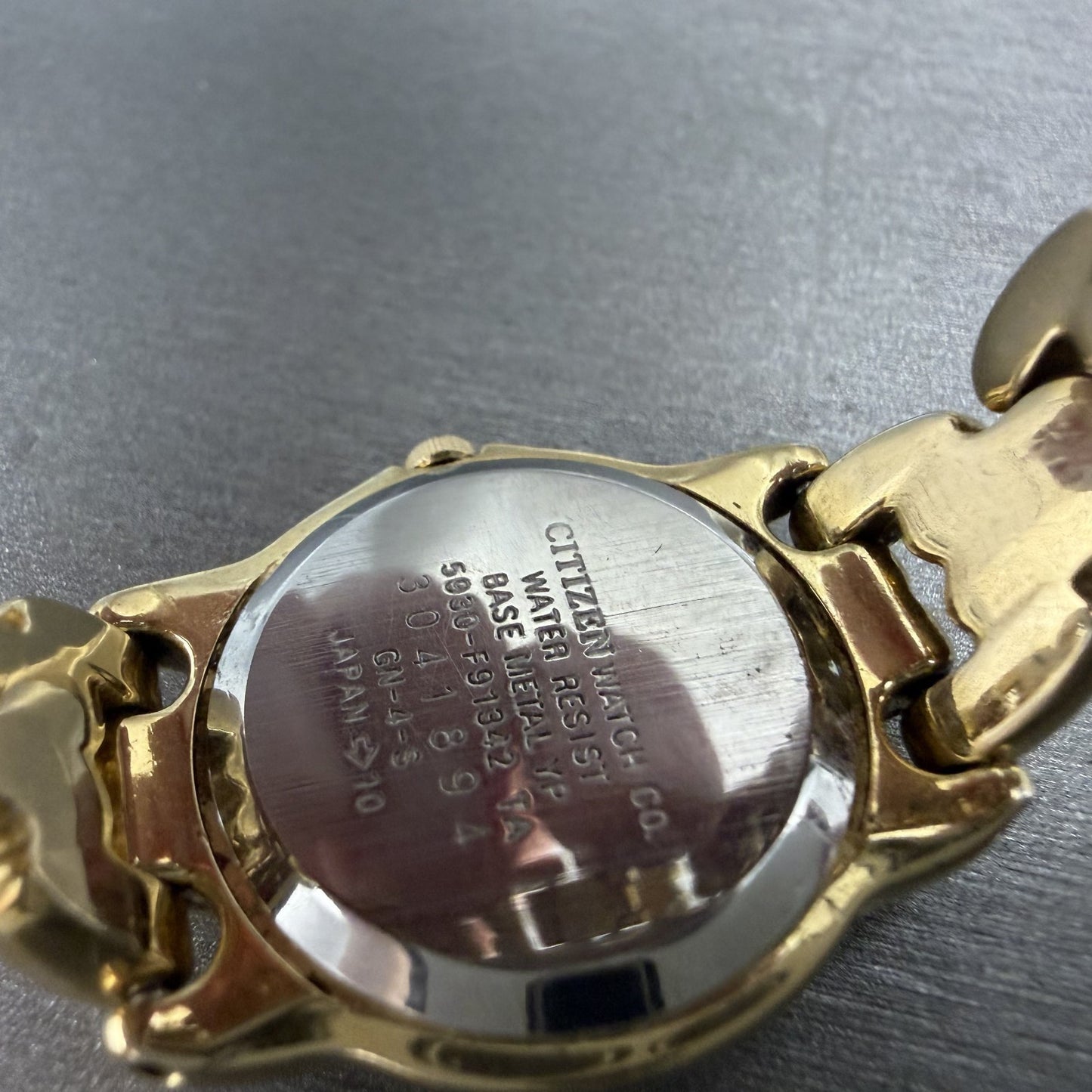 Citizen Elegance Watch Women 23mm MOP Dial Gold Tone Round 5930-F91342 New Batt9