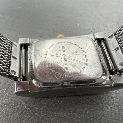 Skagen Tank Watch Women 21mm Silver Dial Silver Tone Rectangle 68SGSC New batt9