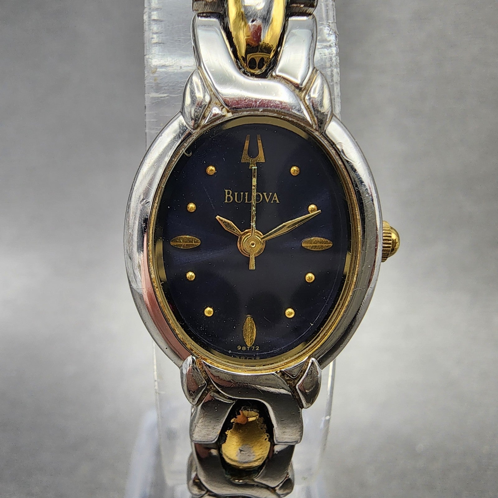 Bulova Watch Women 17mm Blue Dial Two Tone Vintage Oval 98T72 New Battery1