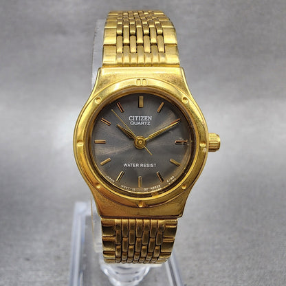 Citizen Watch Women 20mm Black Dial Gold Tone Round Vintage New Battery0