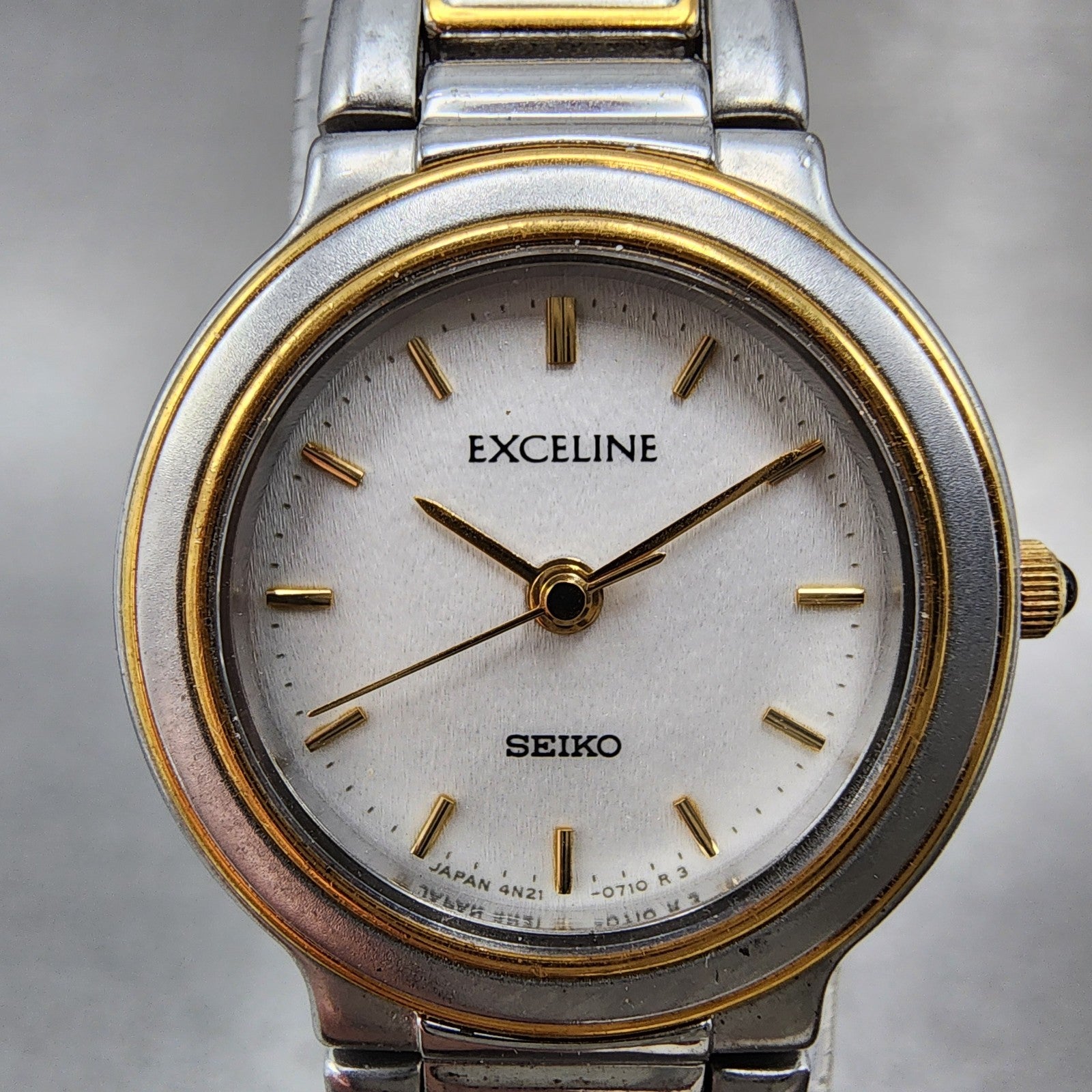 Seiko Exceline Watch Women 22mm White Dial Two Tone Round 4N210320 New Battery1