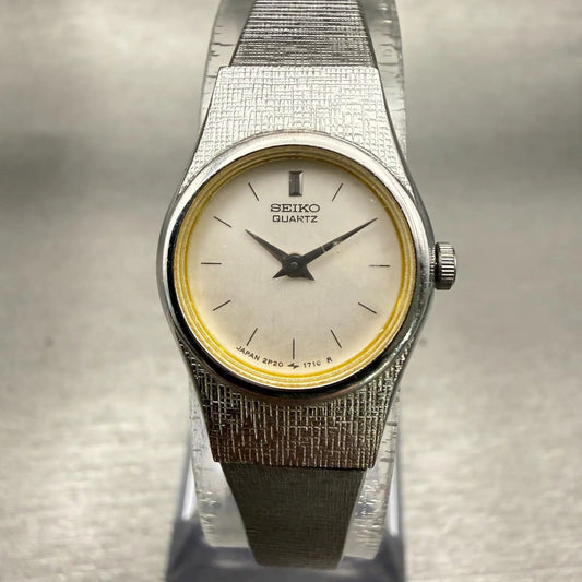Seiko Watch Women 17mm Silver Dial Silver Tone Oval 2P20-0329 New Battery VTG0