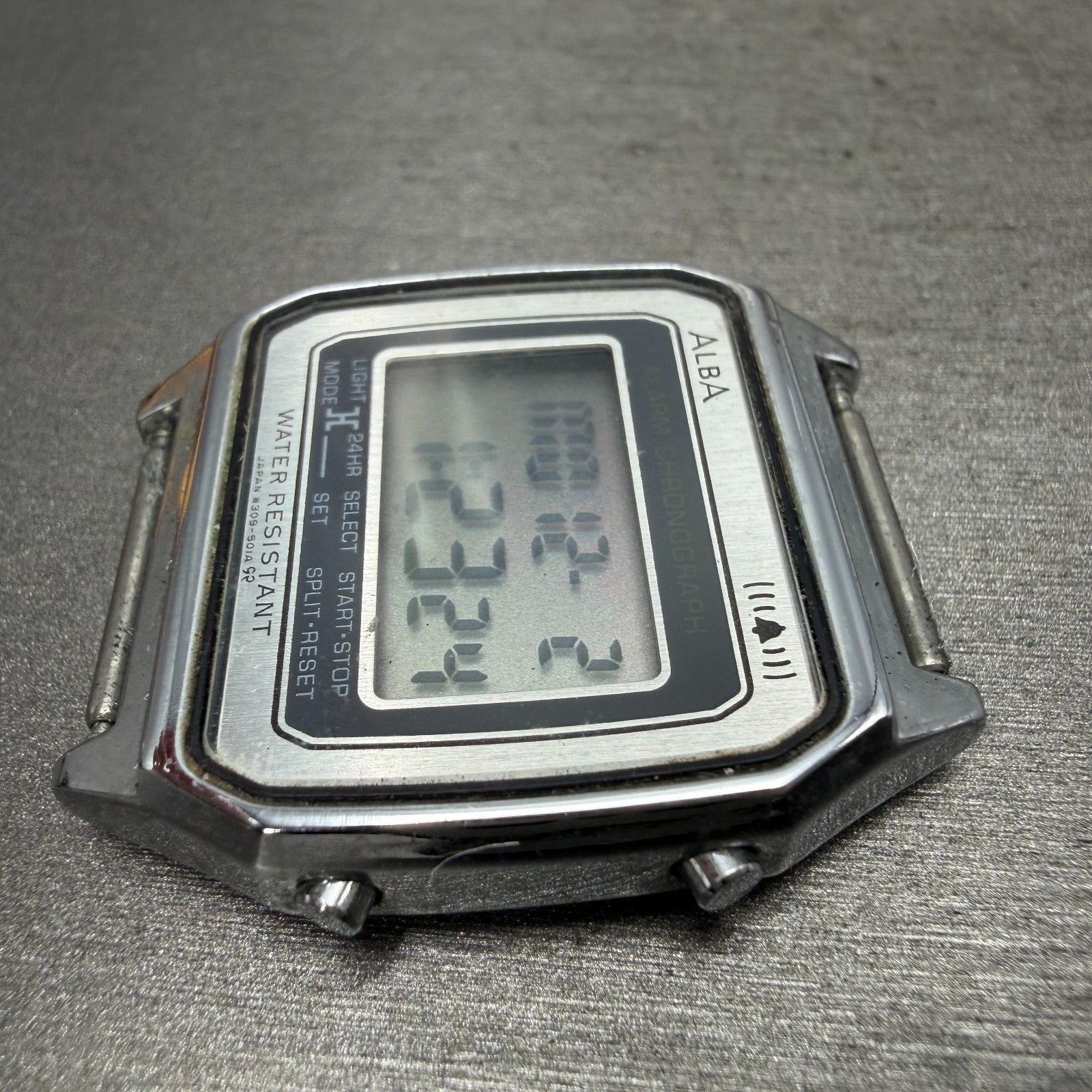 Seiko ALBA Watch Men 32mm Silver Alarm Chrono Digital Octagon W309-5010 New Batt5
