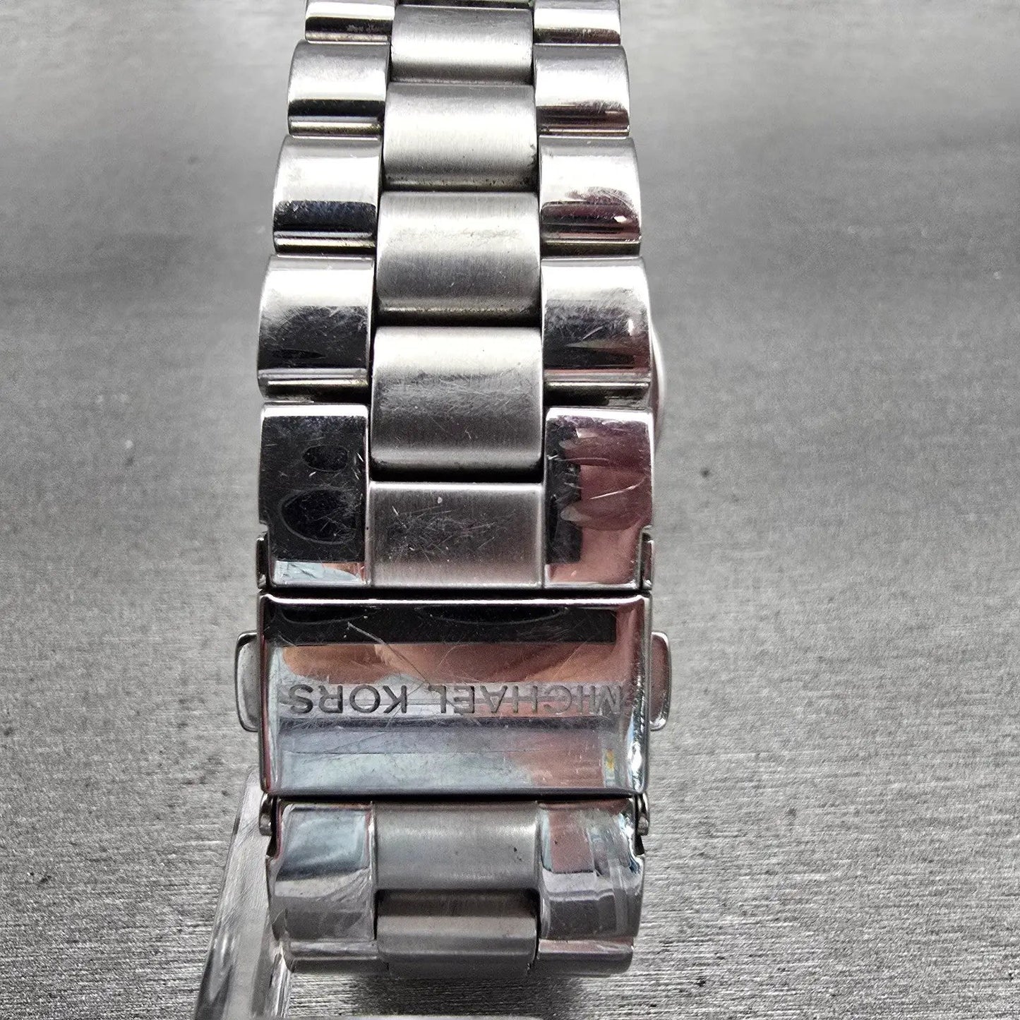 Michael Kors Runway Chronograph Watch Men 38mm Silver Dial Date MK5076 New Batt7