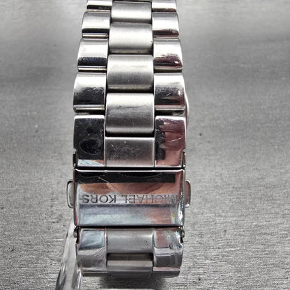Michael Kors Runway Chronograph Watch Men 38mm Silver Dial Date MK5076 New Batt7