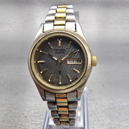 Citizen CQ Watch Women 24mm Gray Dial Two Tone Daydate Round 6000-K02775 New Bat0