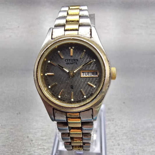Citizen CQ Watch Women 24mm Gray Dial Two Tone Daydate Round 6000-K02775 New Bat0