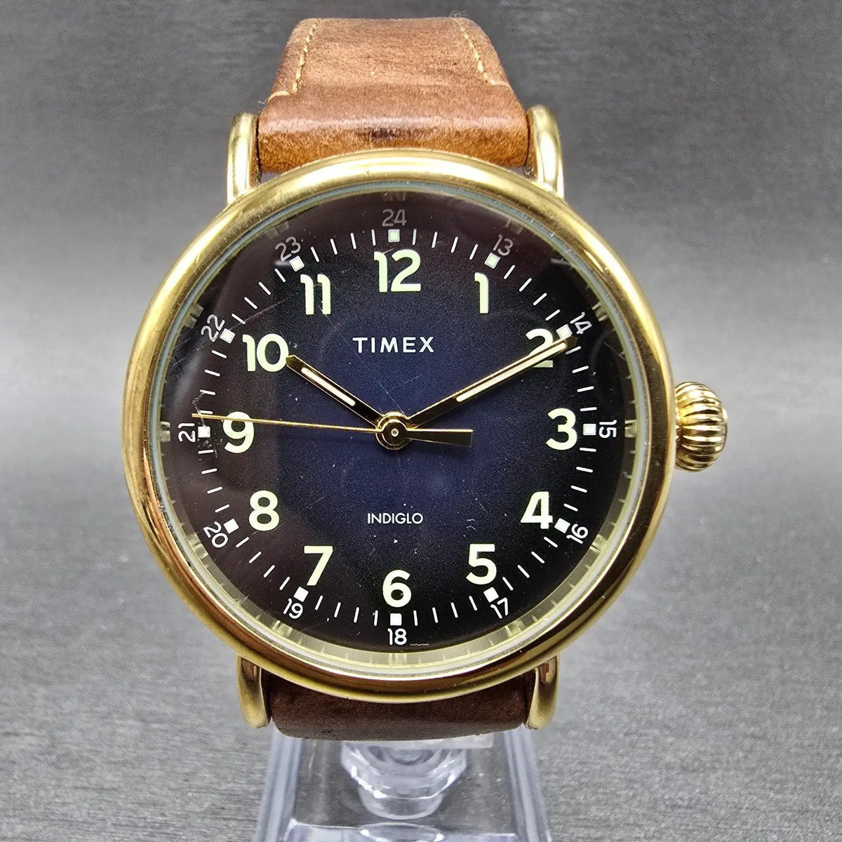Timex Watch Men 40mm Blue Dial Gold Tone Leather TW2T20000 Indiglo New Battery0