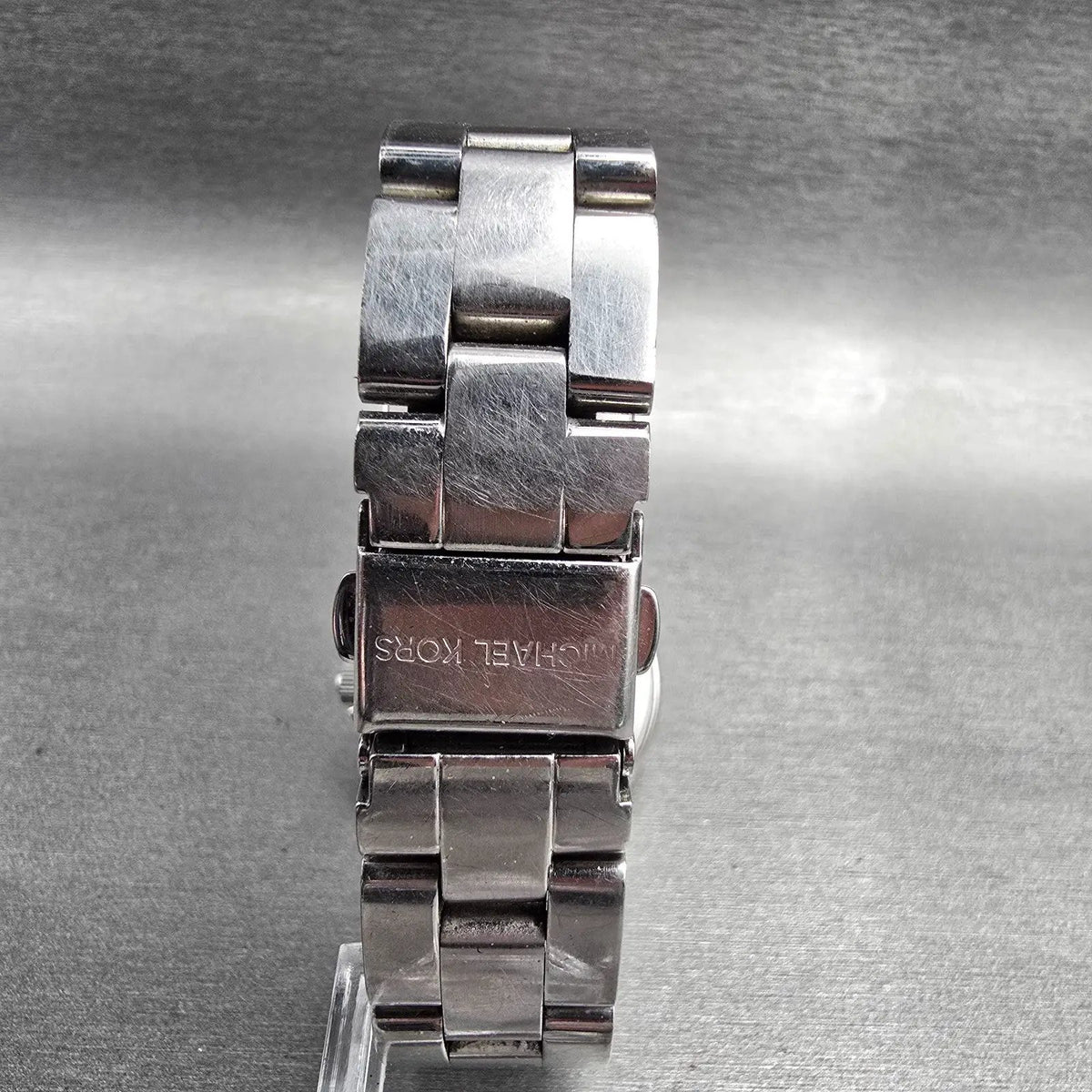 Michael Kors Madison Watch Women 33mm MOP Dial Silver Tone Date MK-5401 New Batt7
