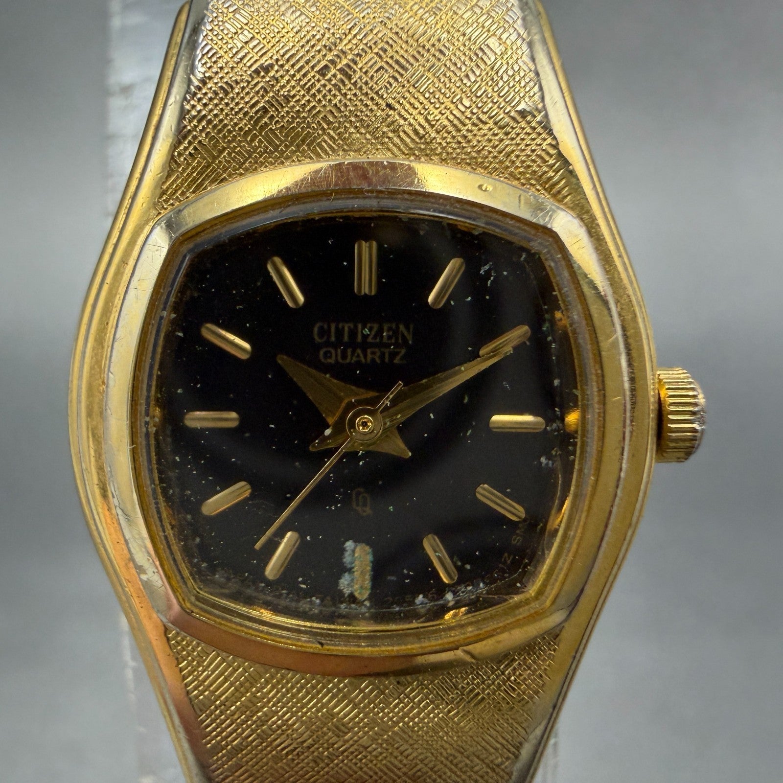 Citizen CQ Watch Women 17mm Black Dial Gold Tone Round 2951-S07581 New Battery1