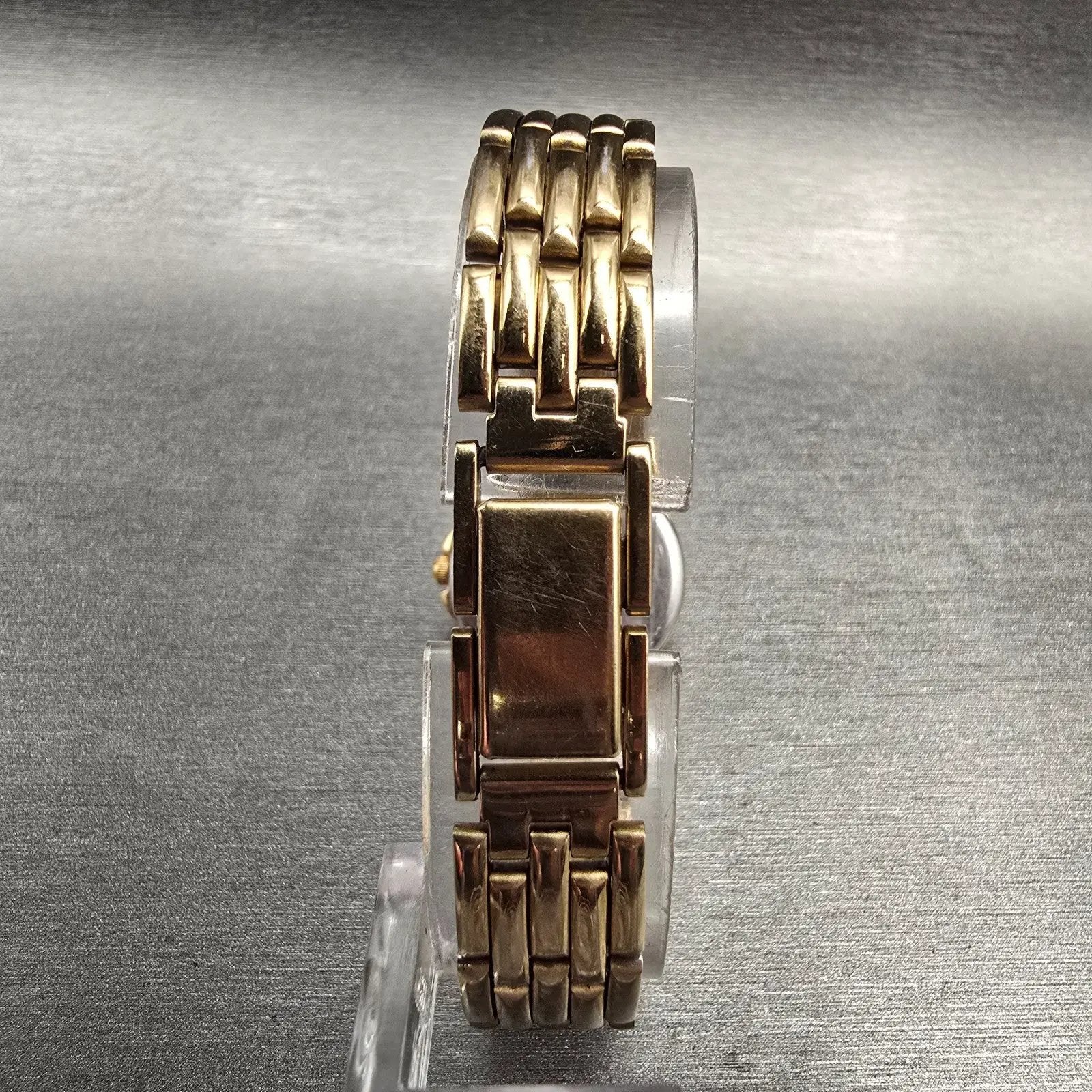 Citizen Watch Women 23mm MOP Dial Gold Tone Round 1032-S69764 New Battery VTG 127