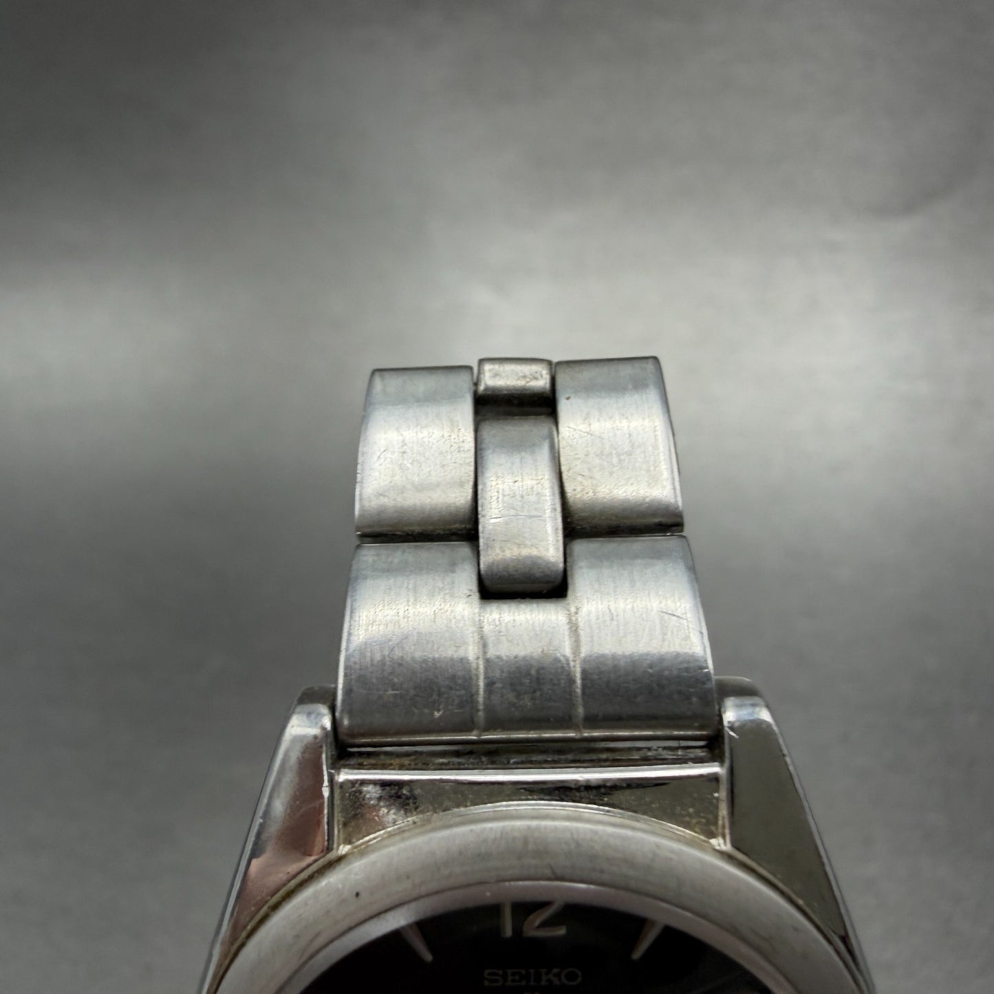 Seiko Lukia Watch Women 32mm Black Dial Silver Tone Daydate 5Y89-0A10 NewBattery4