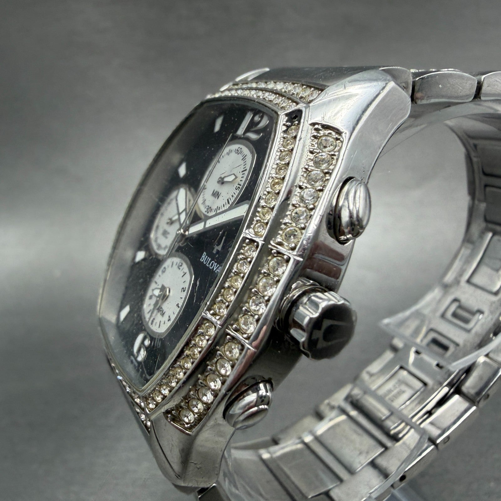 Bulova Chronograph Watch Men 39mm Black Dial Silver Tone Date 96B000 PARTS3