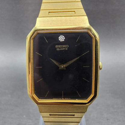 Seiko Tank Watch Men 27mm Balck Dial Gold Tone Rectangle 5Y30 PARTS NO CASE BACK0