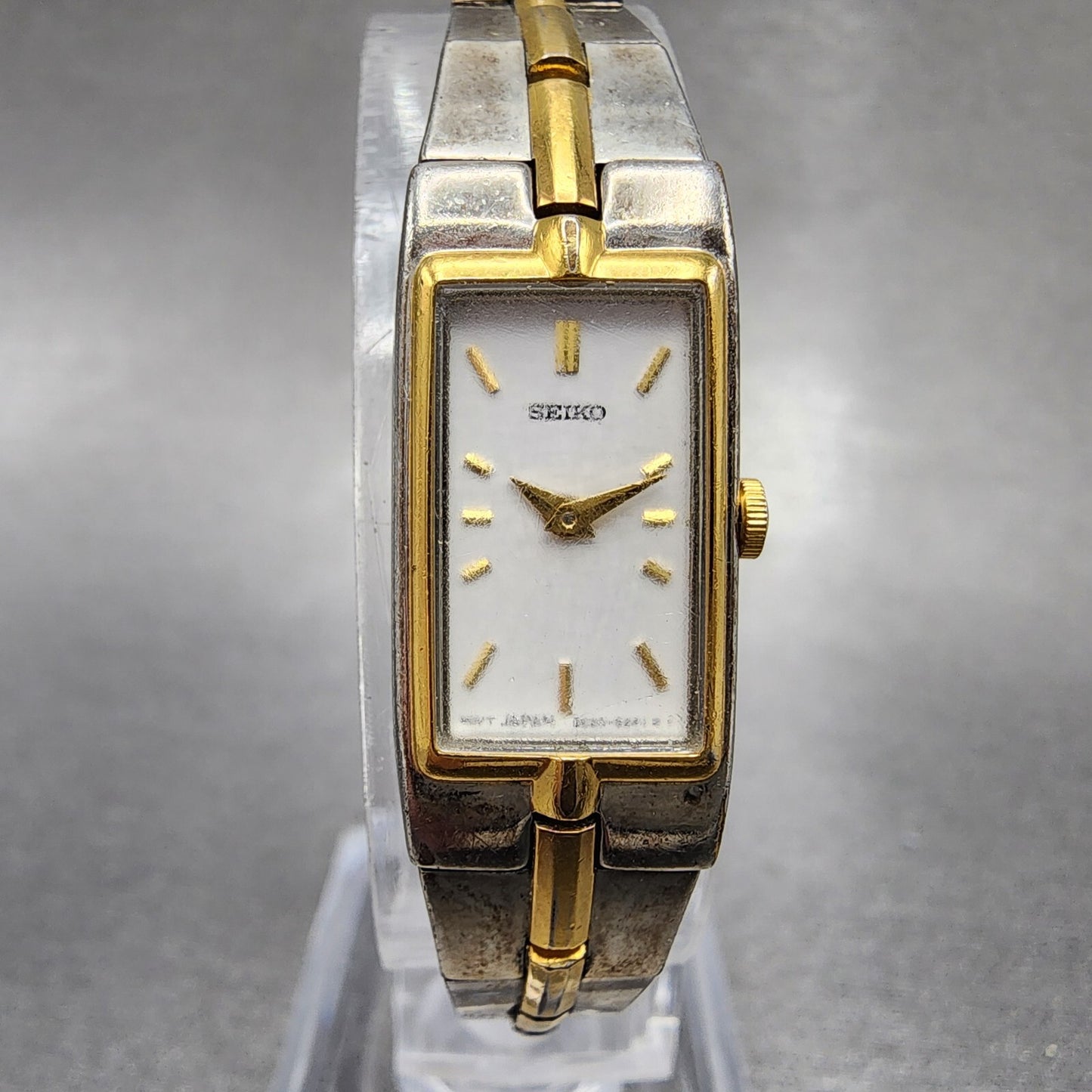 Seiko Tank Watch Women 13mm White Dial two Tone Rectangle 2e207479 New Battery0