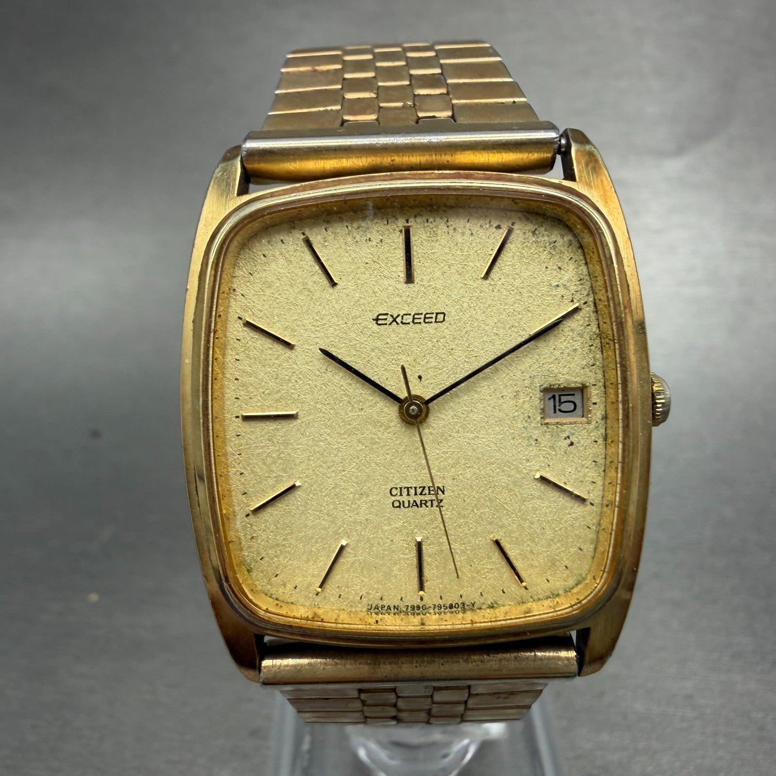 Citizen Exceed Watch Men 29mm Silver Dial Gold Tone Date 4-795423 New Battery0