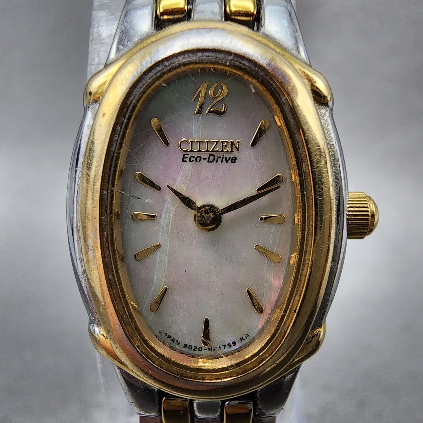 Citizen EcoDrive Watch Women 17mm MOP Dial Two Tone Oval B020H23923 Runs1