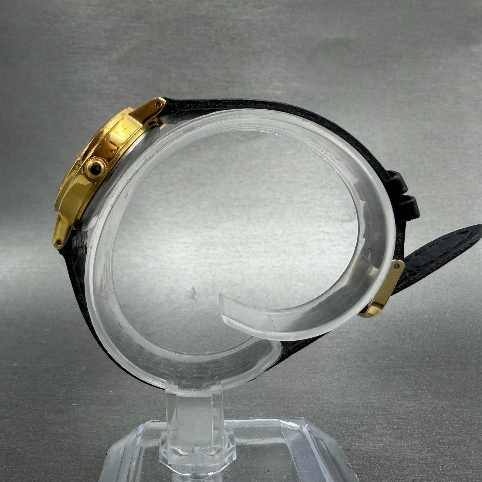 Seiko Lorus Mickey Watch Women 26mm Silver Dial Gold Tone V811-1410 New Battery6