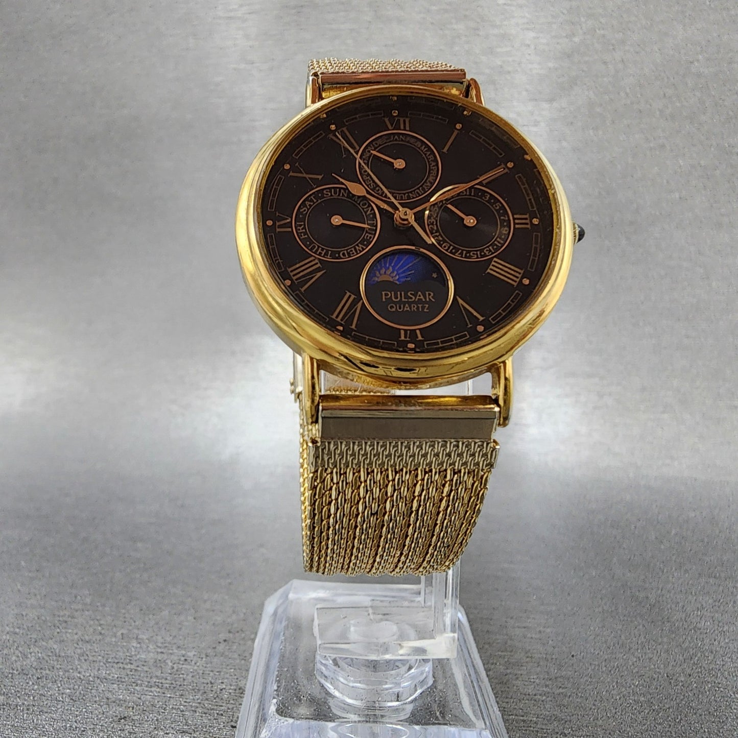 Pulsar Sun Moon Watch Men 32mm Black Dial Gold Tone Daydate Month New Battery5