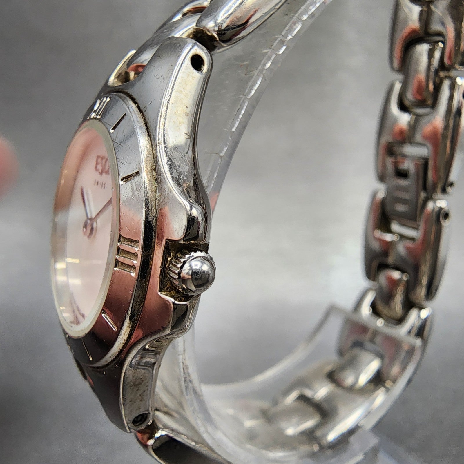 ESQ Watch Women 25mm MOP Dial Silver Tone Round 100532A New Battery2