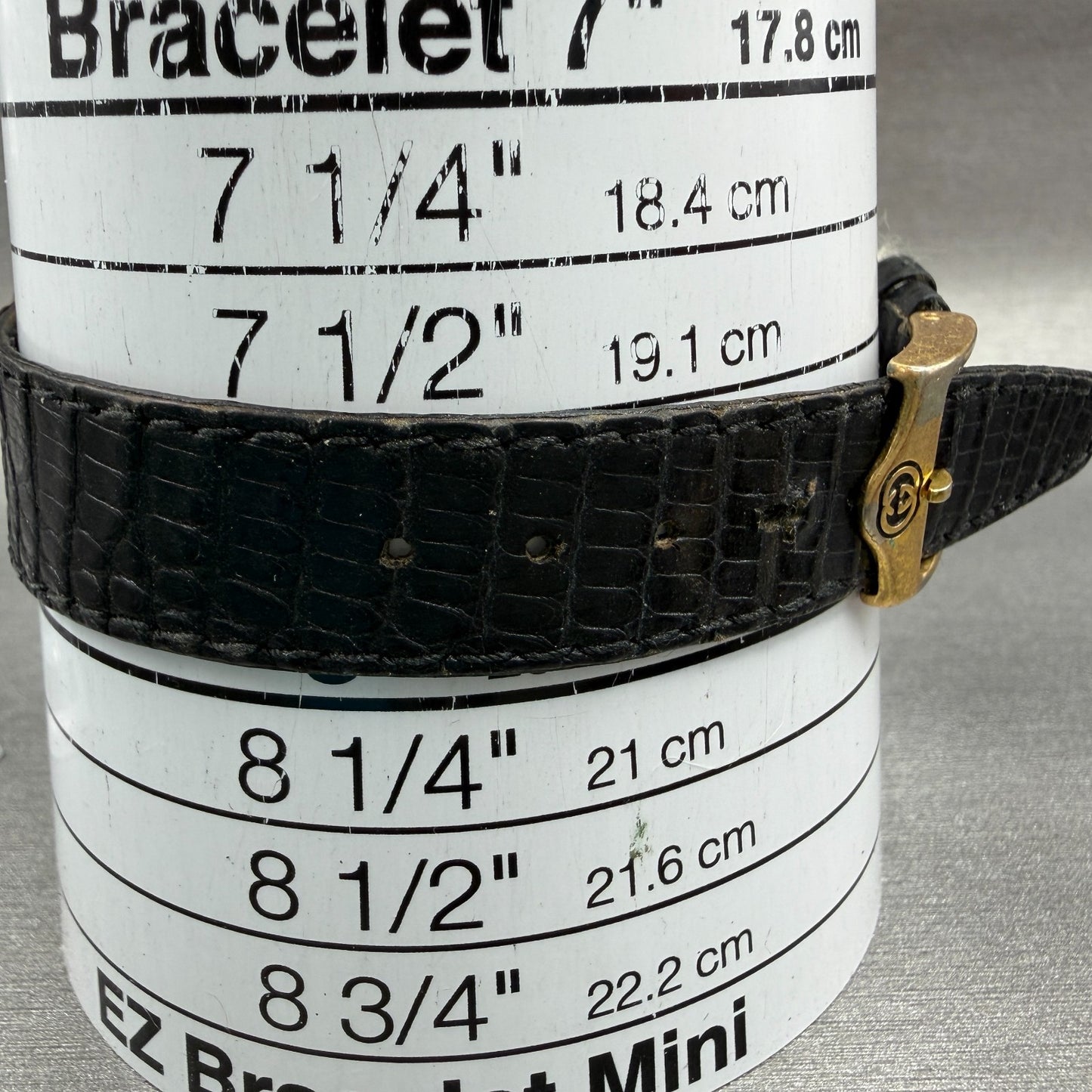 Gucci 3000M Watch Men 33mm Black Dial Gold plated Round Vintage PARTS11