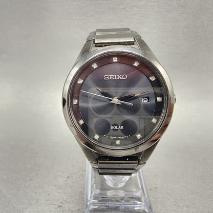 Seiko Solar Watch Men 39mm Black Dial Black Tone Date Round V1570AP0 Runs0