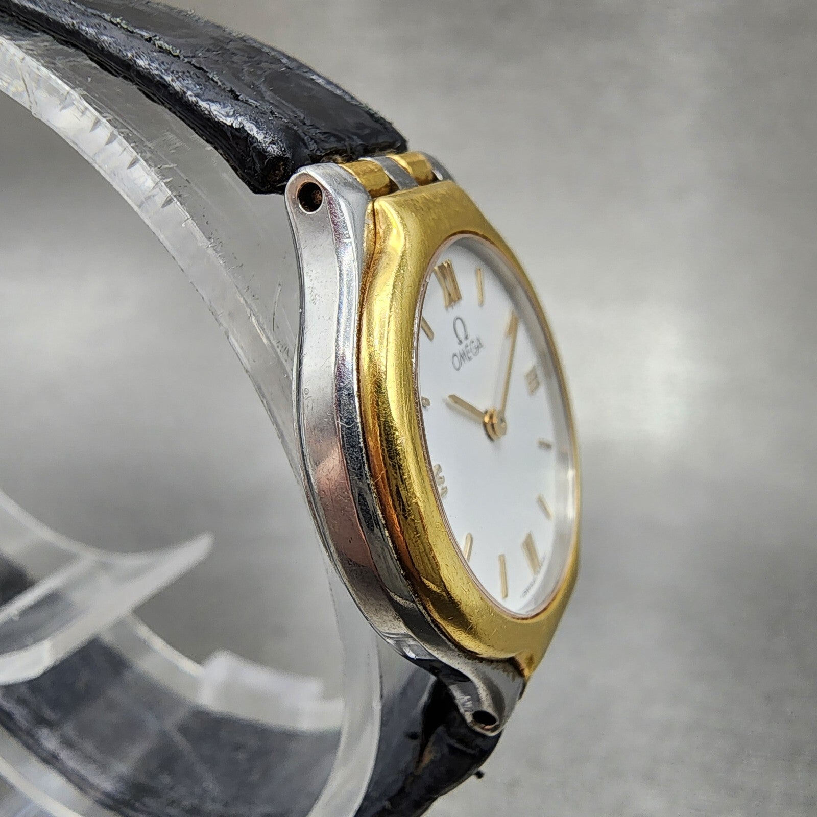 Omega De Ville Watch Women 23mm White Dial Two Tone Leather Round New Battery3
