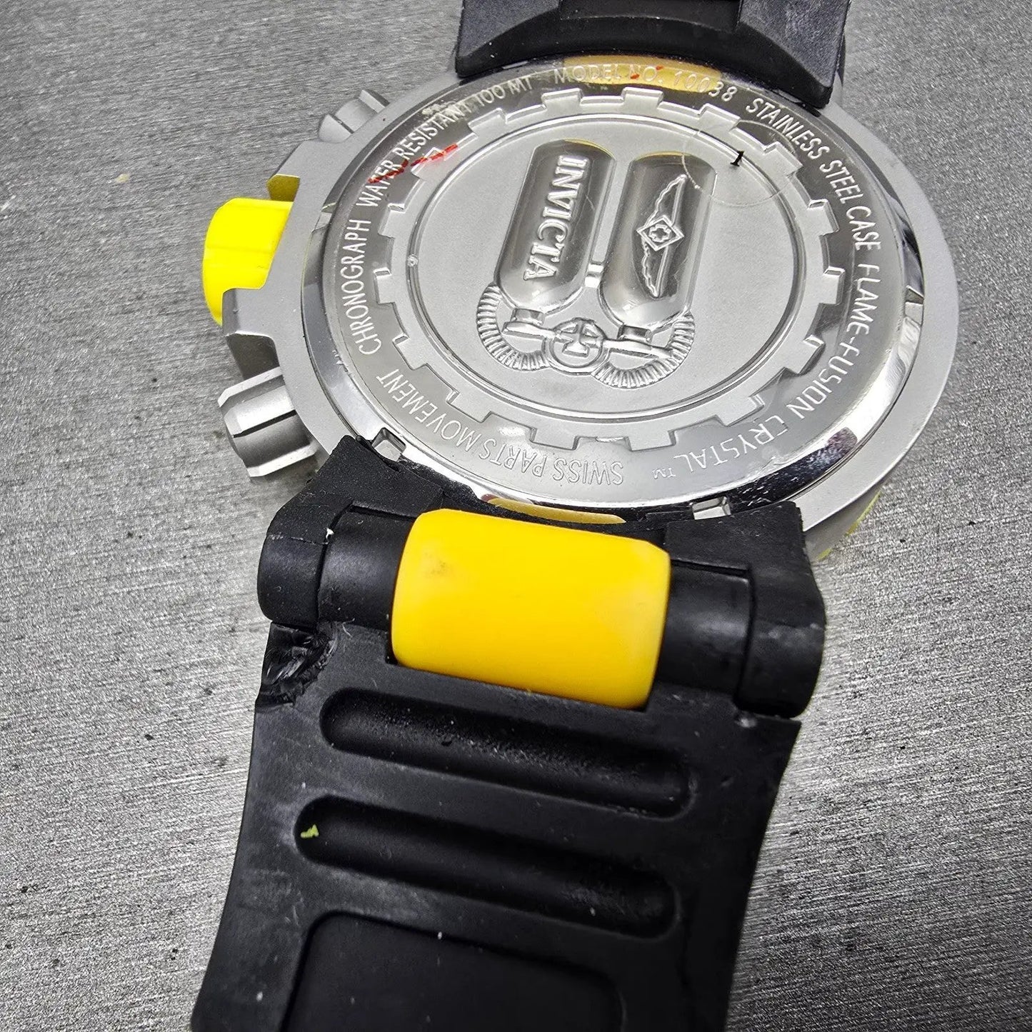 Invicta Chronograph Dive Watch Men 50mm Black Dial Steel Yellow 10038 NewBattery13