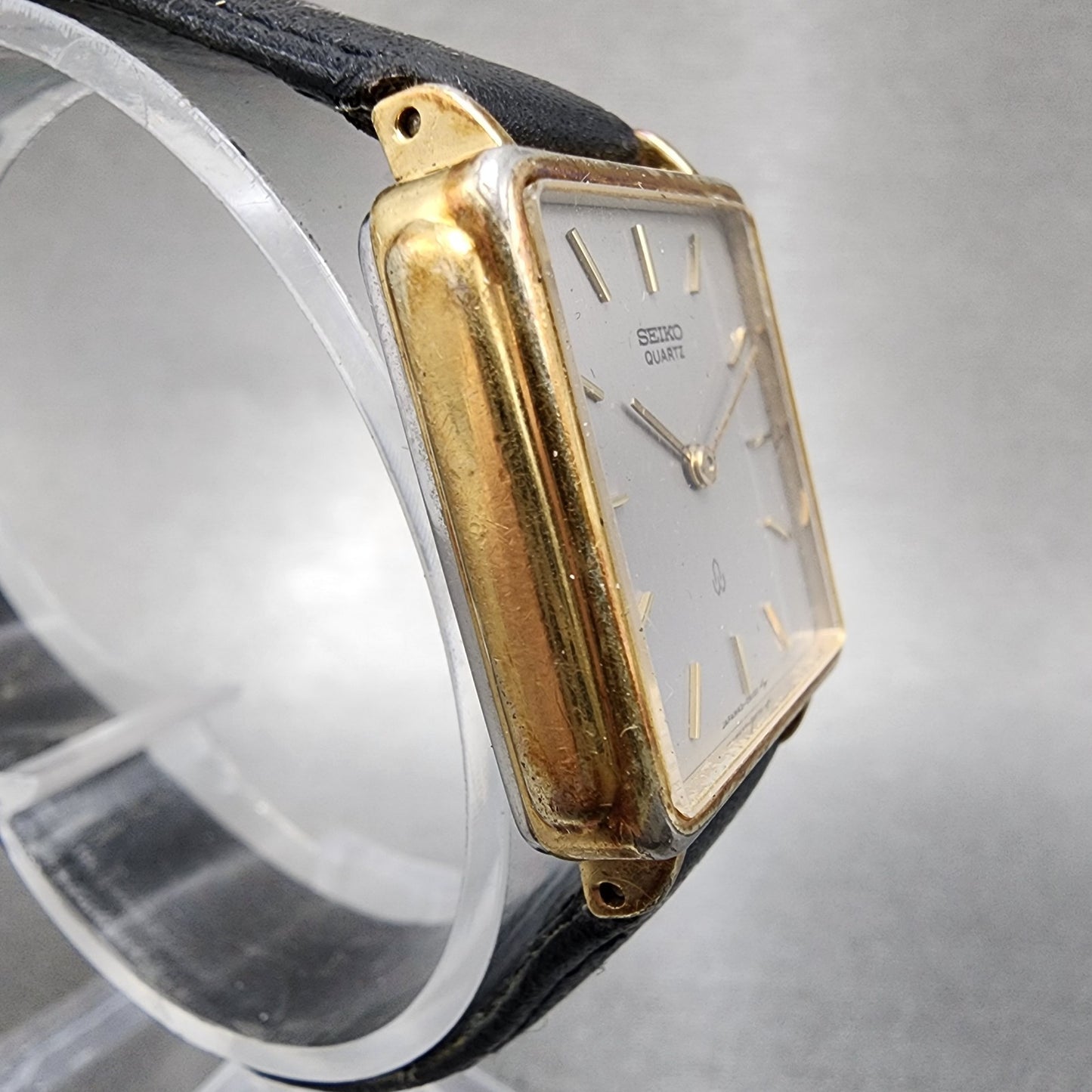 Seiko Watch Women 24mm Gray Dial Gold Tone Rectangle 433350 New Battery3