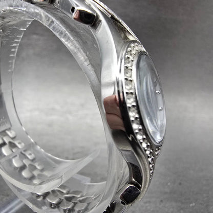 Seiko Solar Watch Women 23mm MOP Dial Silver Tone Round V115-0AP0 Runs4