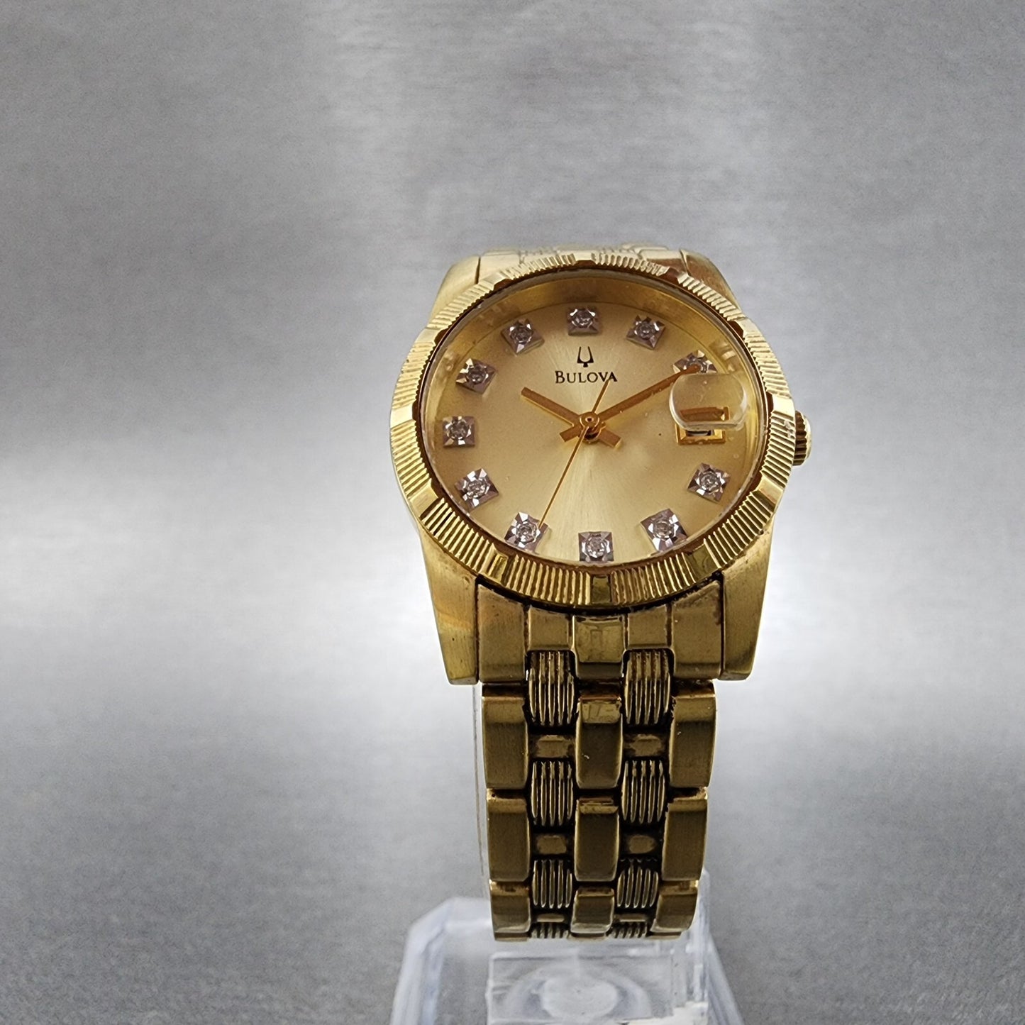 Bulova Watch Women 25mm Champagne Dial Gold Tone Date 97S84 New Battery5