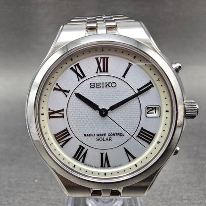 Seiko Solar Watch Men 38mm White Dial Silver Tone Date Atomic 7B22-0AM0 READ!!!!0