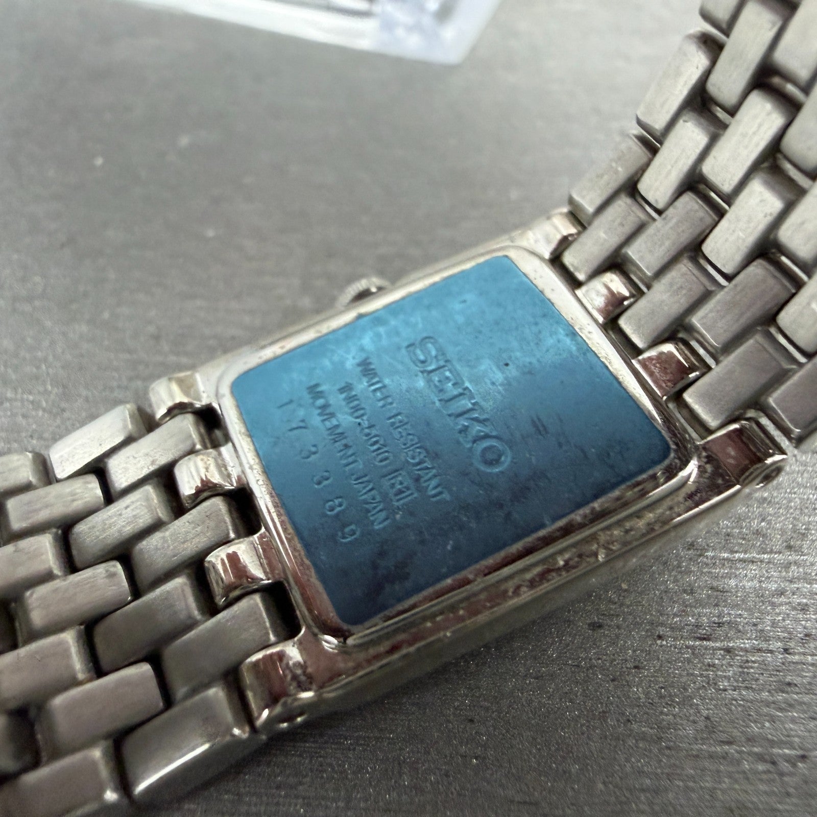 Seiko Tank Watch Women 19mm MOP Dial Silver Tone Square 1N00-5010 New Battery9