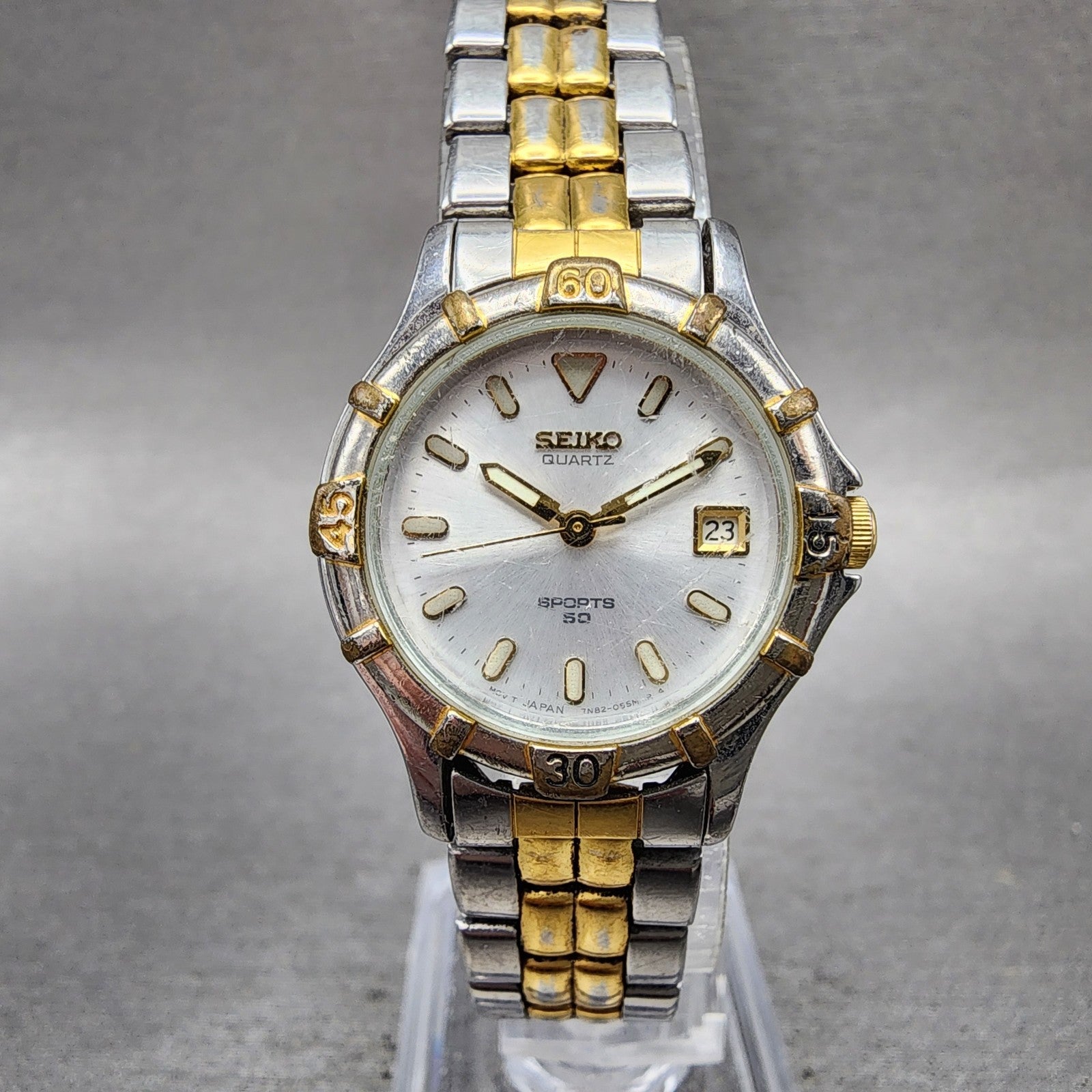 Seiko Sports 50 Watch Women 25mm Silver Dial Two ToneRound 7N820261 New Battery0