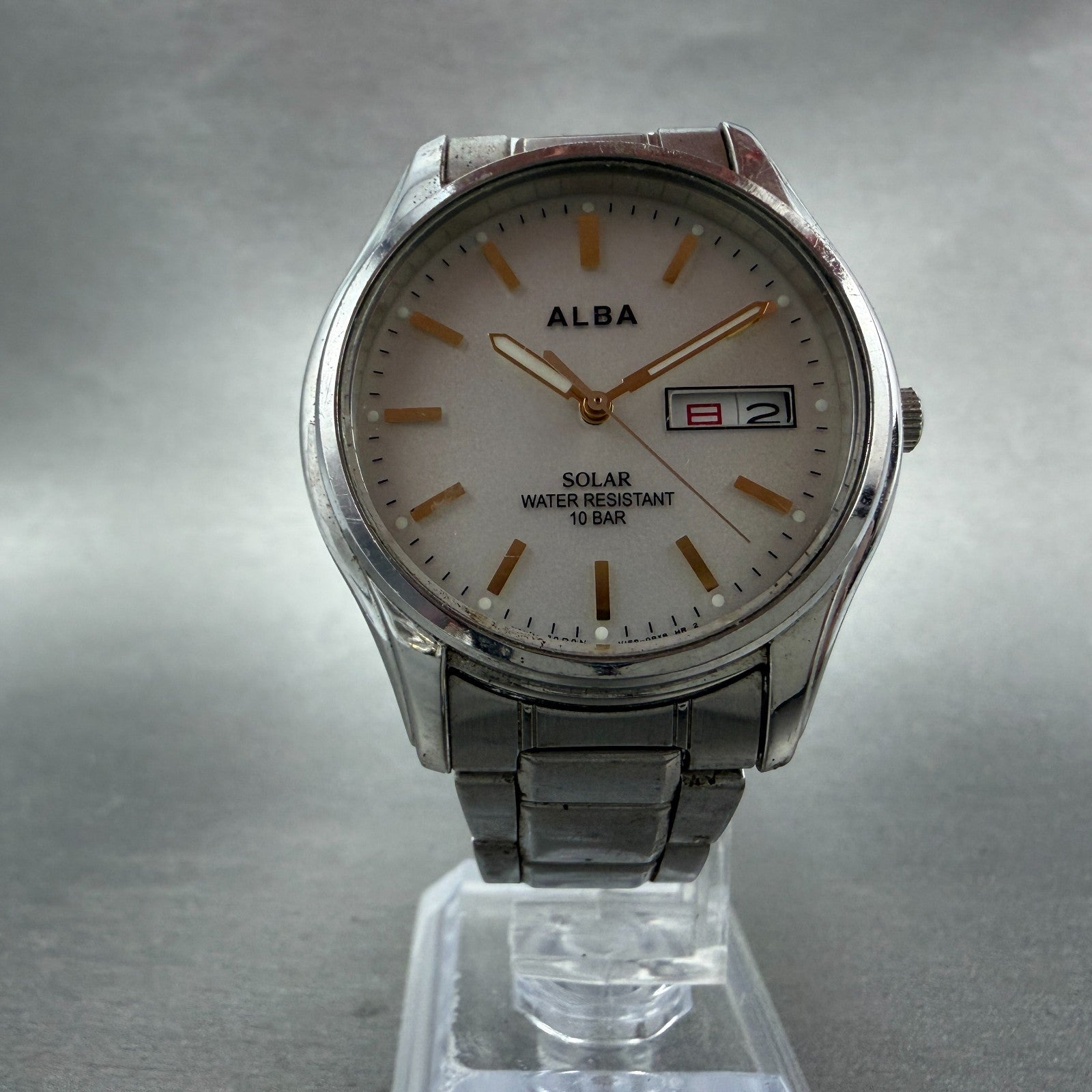 Seiko Alba Solar Watch Men 36mm Silver Dial Silver Tone Daydate V158-0AX0 Runs5