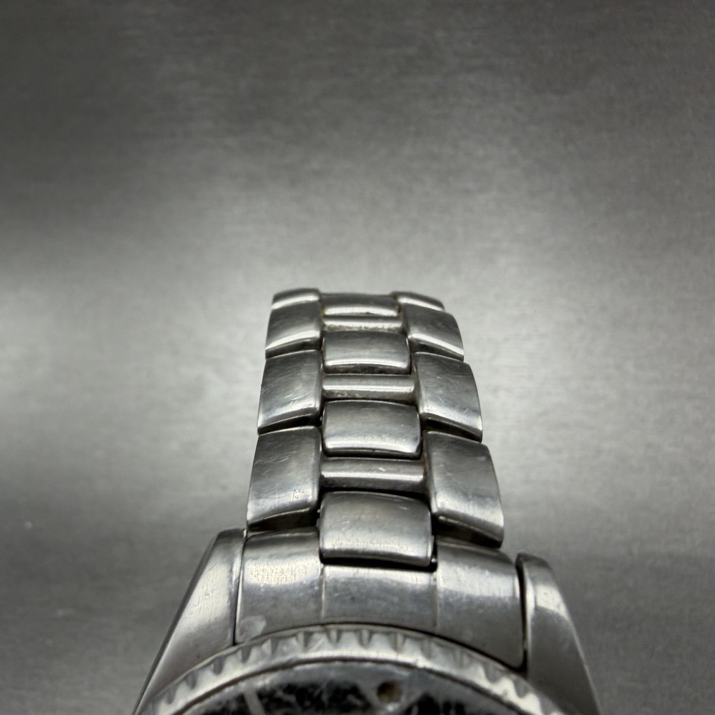 Junghans Dive Watch Men 41mm Black Dial Silver Tone Date Round 41/4062 104 PARTS5