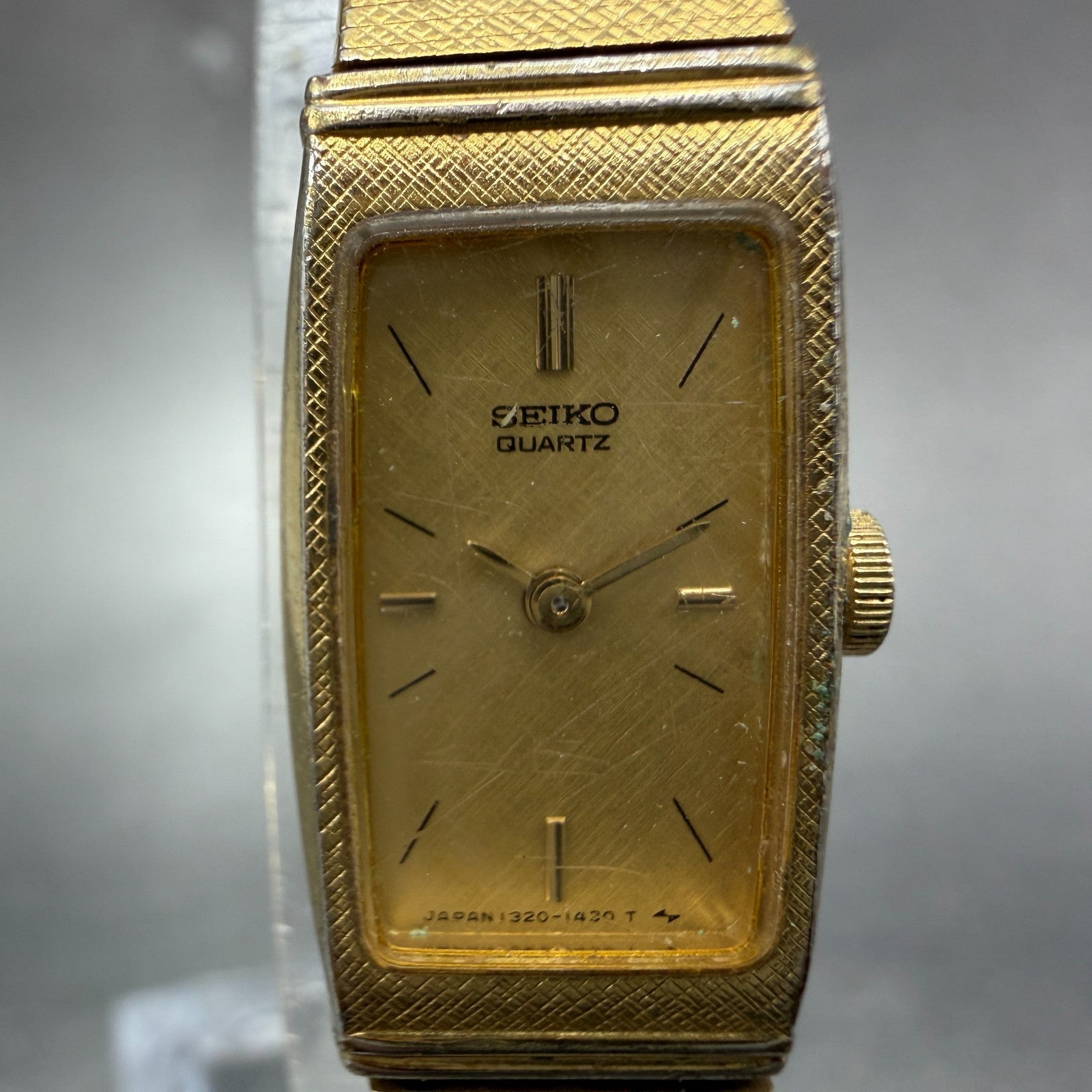 Seiko Tank Watch Women 13mm Champagne Dial Gold Tone 1320-6070 New Battery1