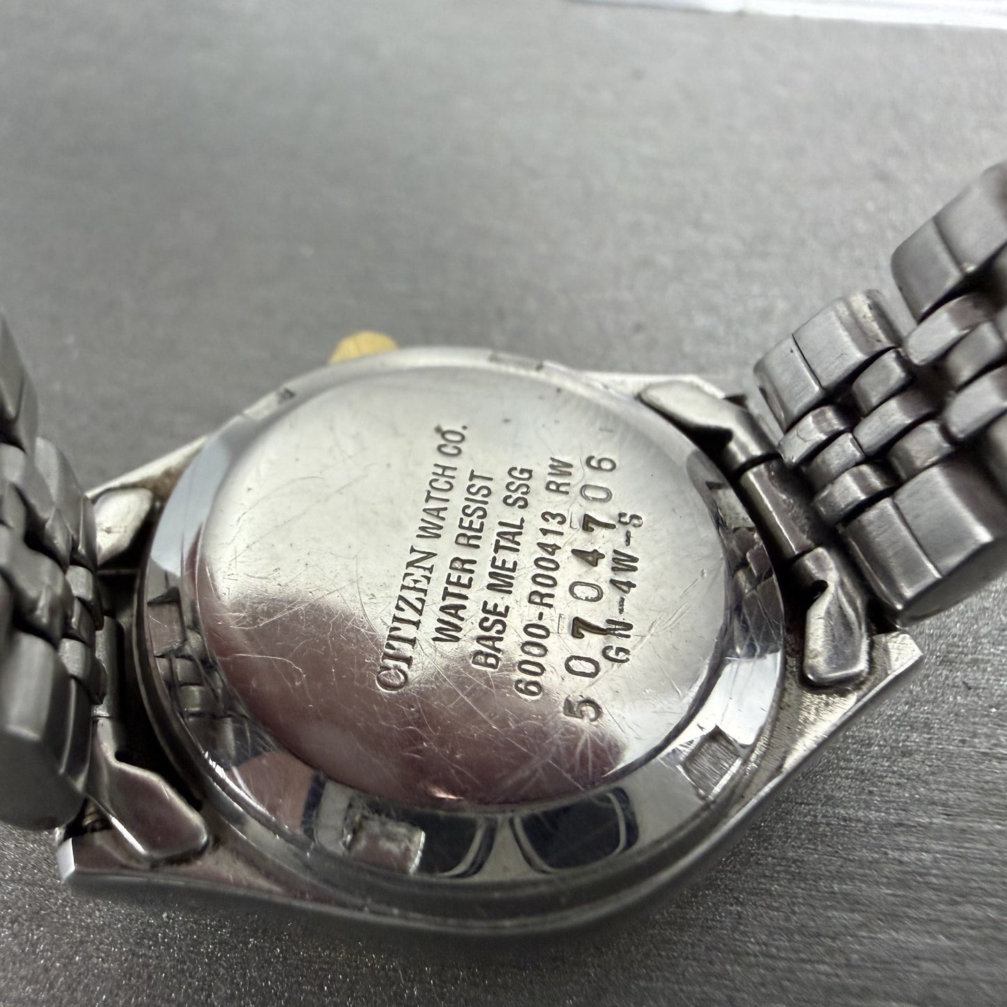 Citizen CQ Watch Women 25mm Champagne Dial Two Tone Daydate 6000-R00413 New Batt9