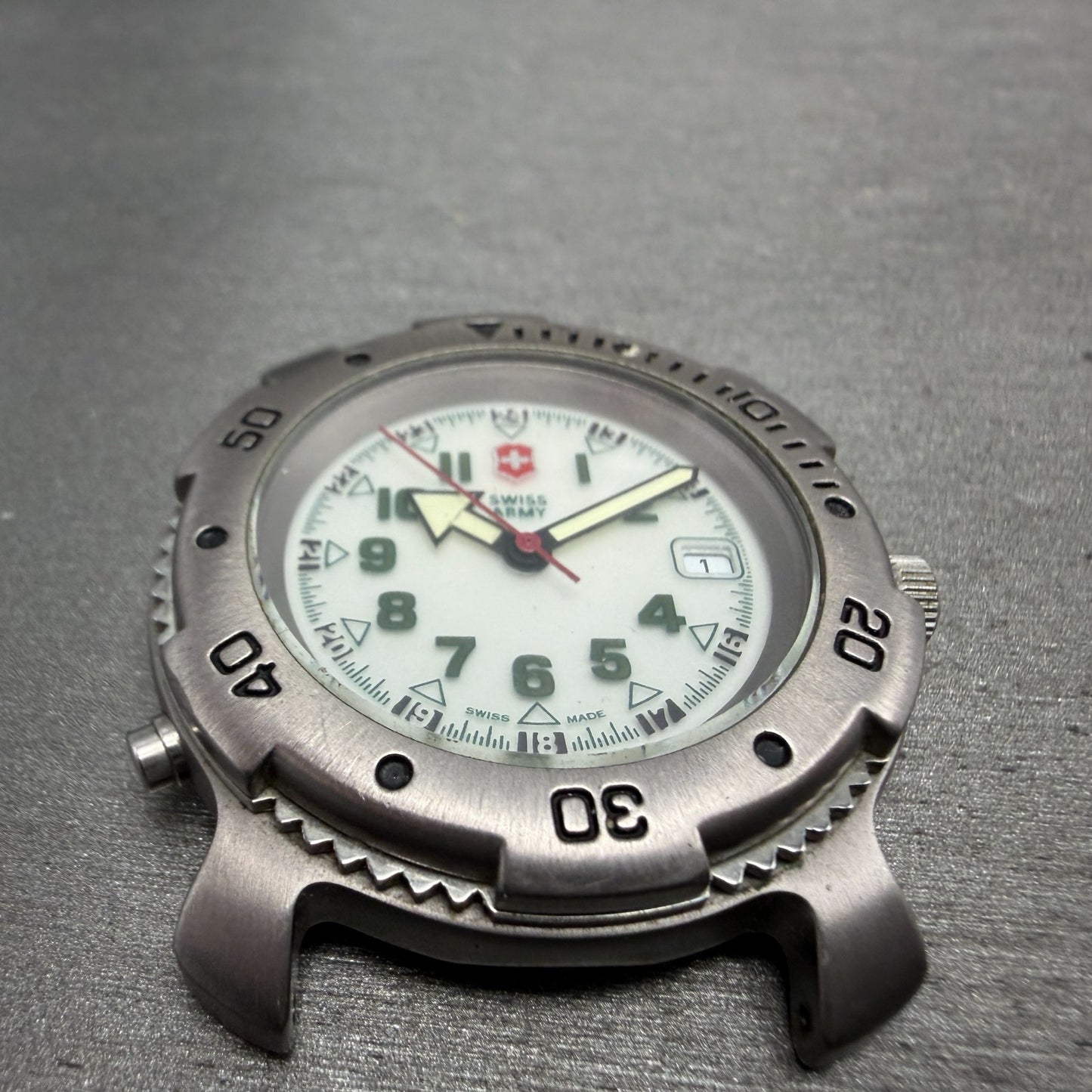 Swiss Army Sports Line Watch Men 37mm White Dial Silver Tone Date Backlight PART3