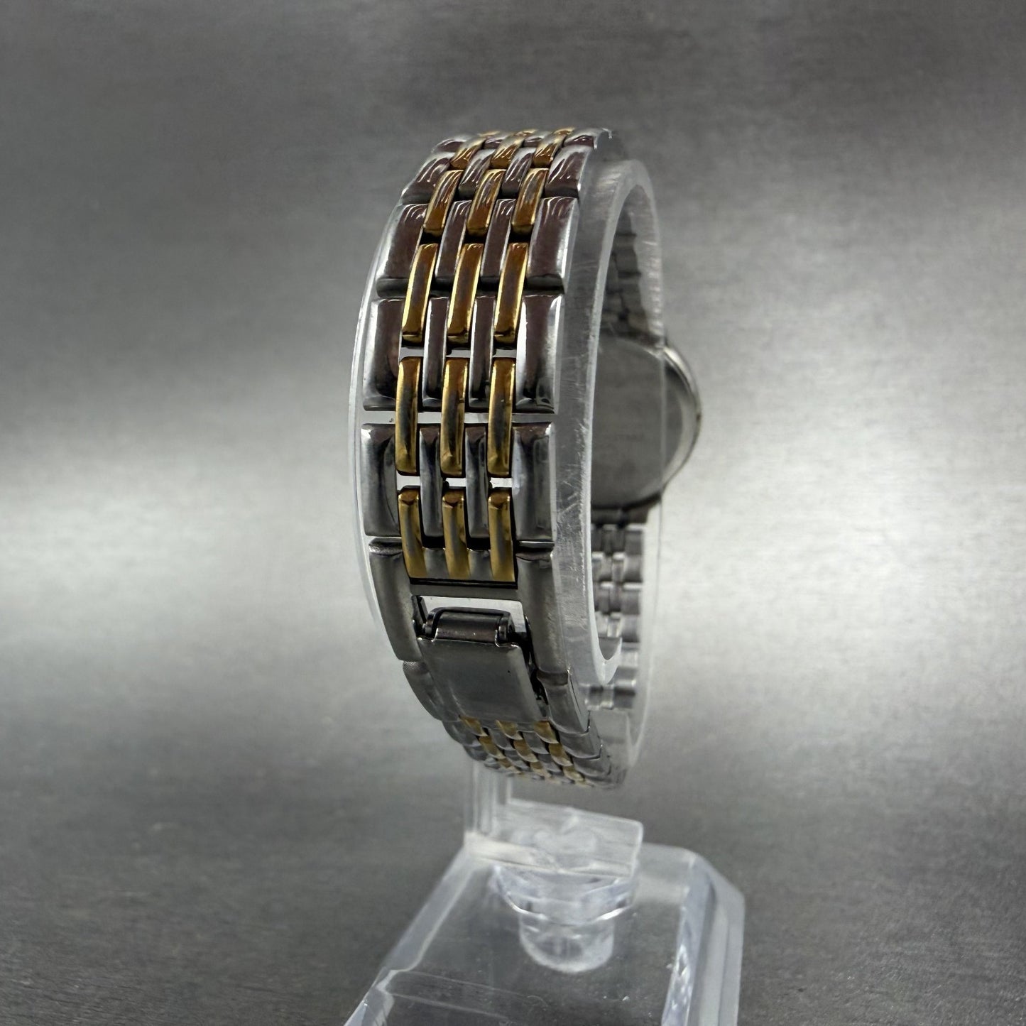 Seiko Watch Women 24mm Champagne Dial Two Tone Round V701-2C10 New Battery7