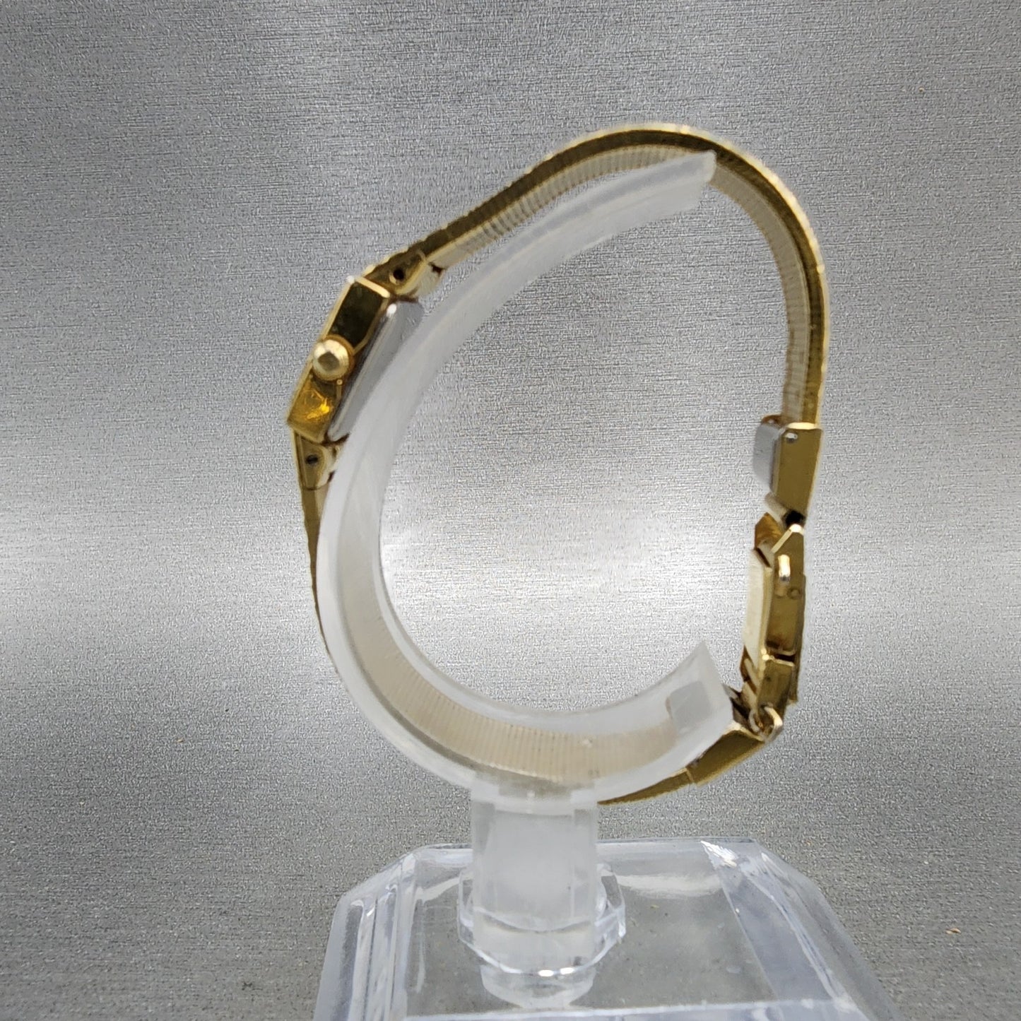 Seiko Tank Watch Women 13mm Champagne Dial Gold Tone 1e205040 New Battery6