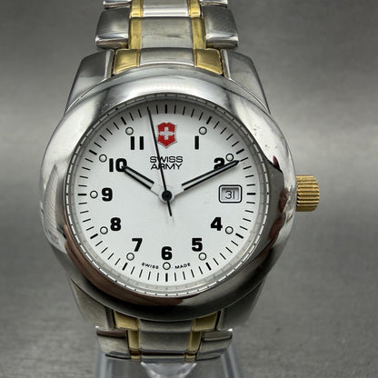 Victorinox Swiss Army Peak Watch Women 30mm White Dial Two Tone Date New Battery0