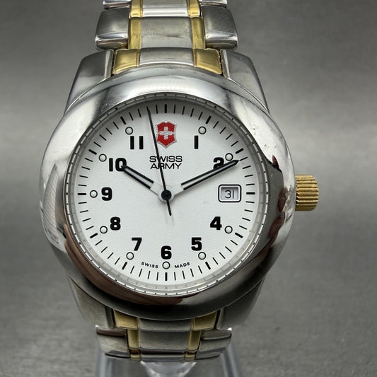 Victorinox Swiss Army Peak Watch Women 30mm White Dial Two Tone Date New Battery0
